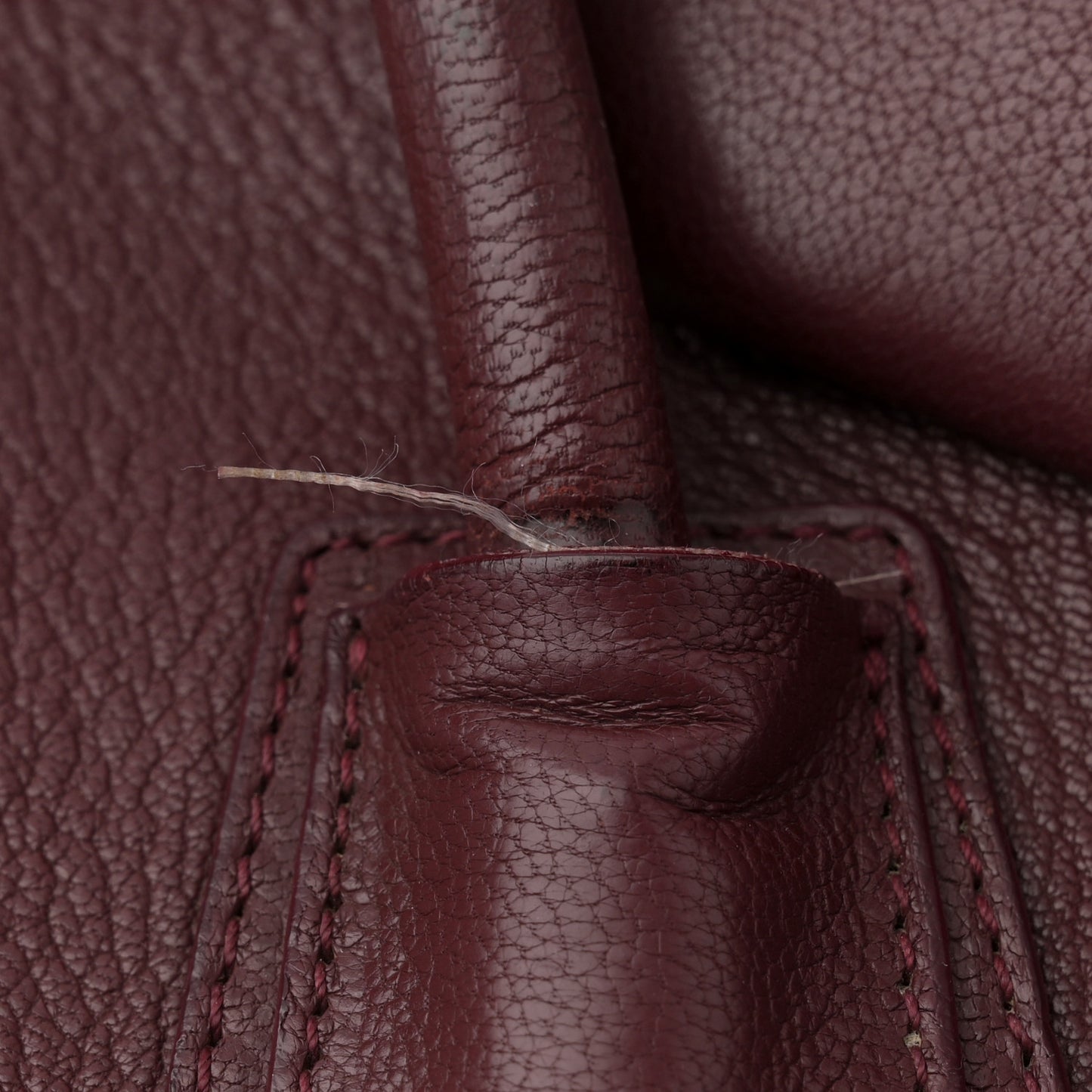 Sugar Goatskin Medium Antigona Oxblood