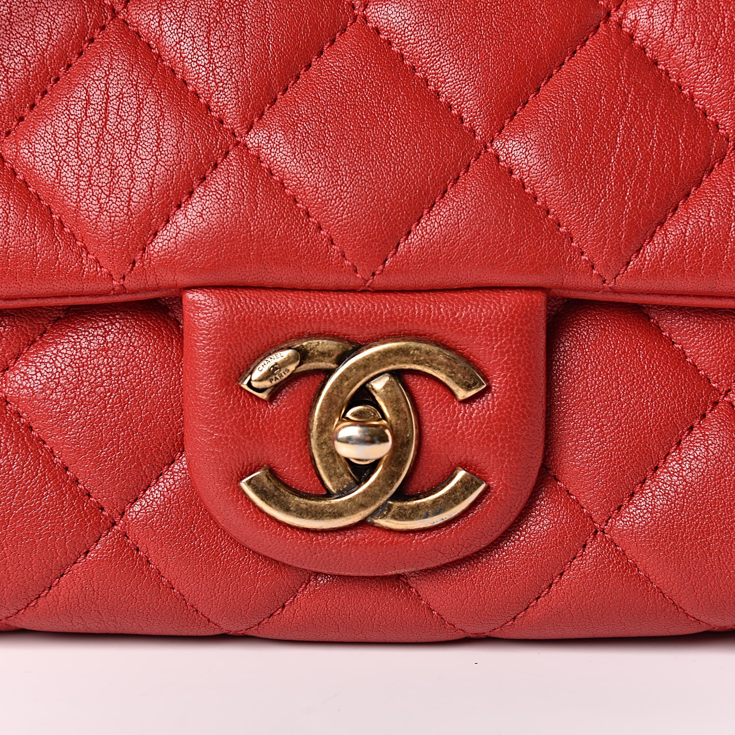 Chanel Shiny Sheepskin Quilted Large Trapezio Flap Red 15 of 15