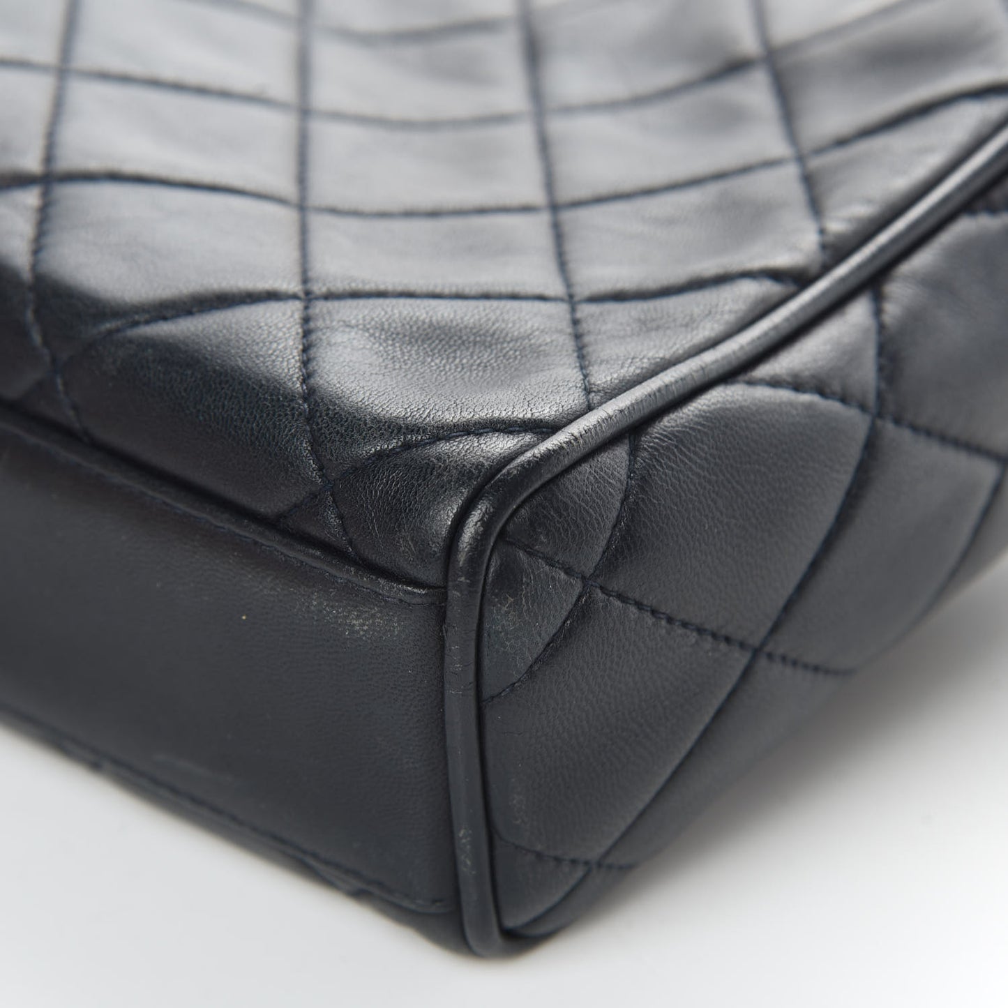 Lambskin Quilted CC Shoulder Bag Navy