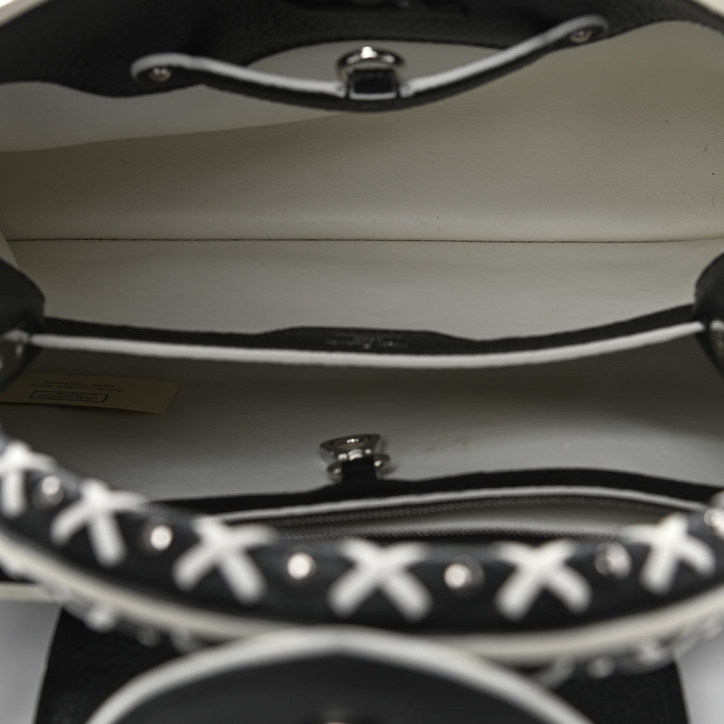 Taurillon Stitched Capucines PM Black
