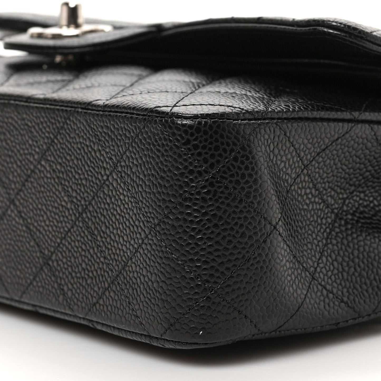 Caviar Quilted Medium Double Flap Black