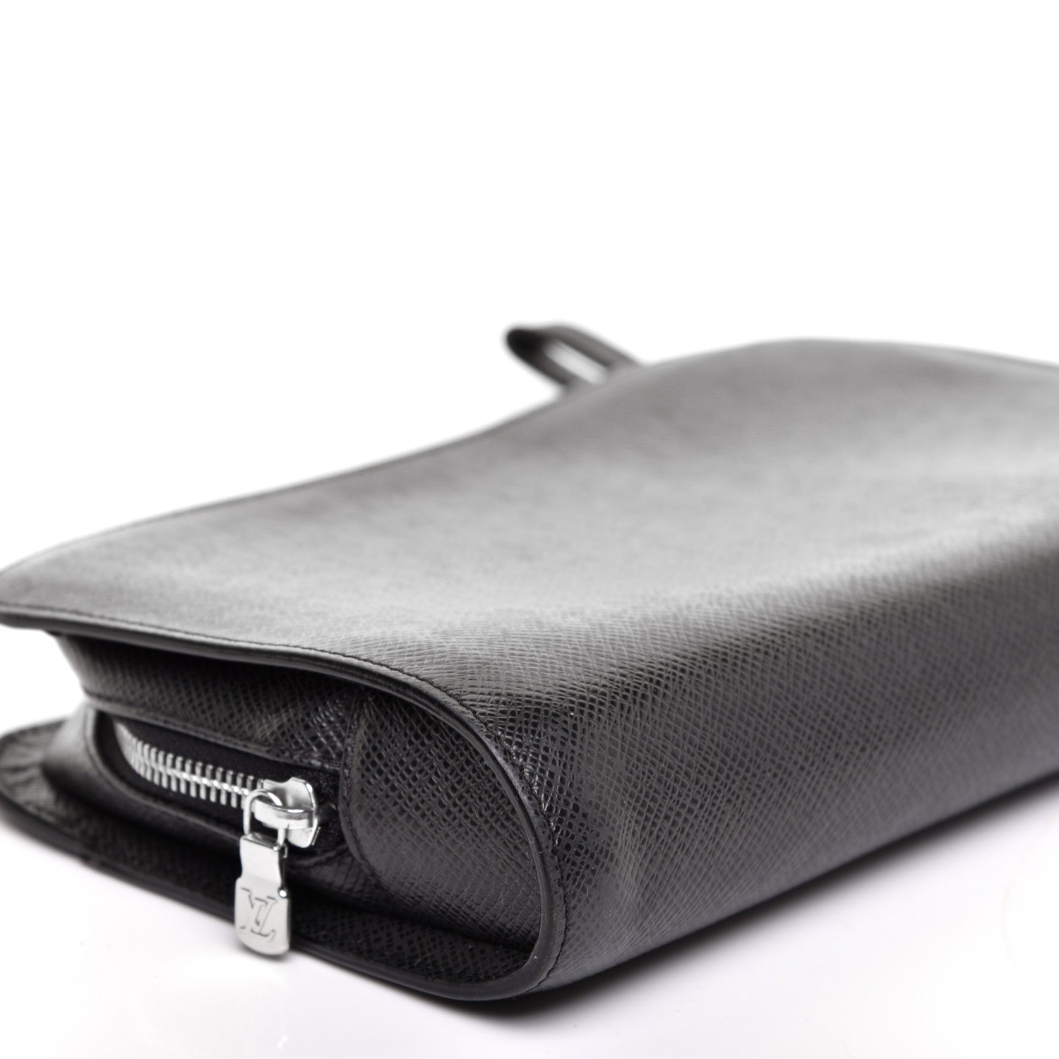 Louis Vuitton Taiga Baikal Pochette Ardoise 6 of 8
