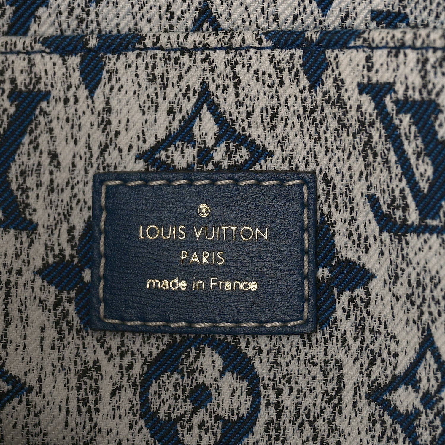 Louis Vuitton Monogram Jacquard Denim Onthego MM Bleu 6 of 8
