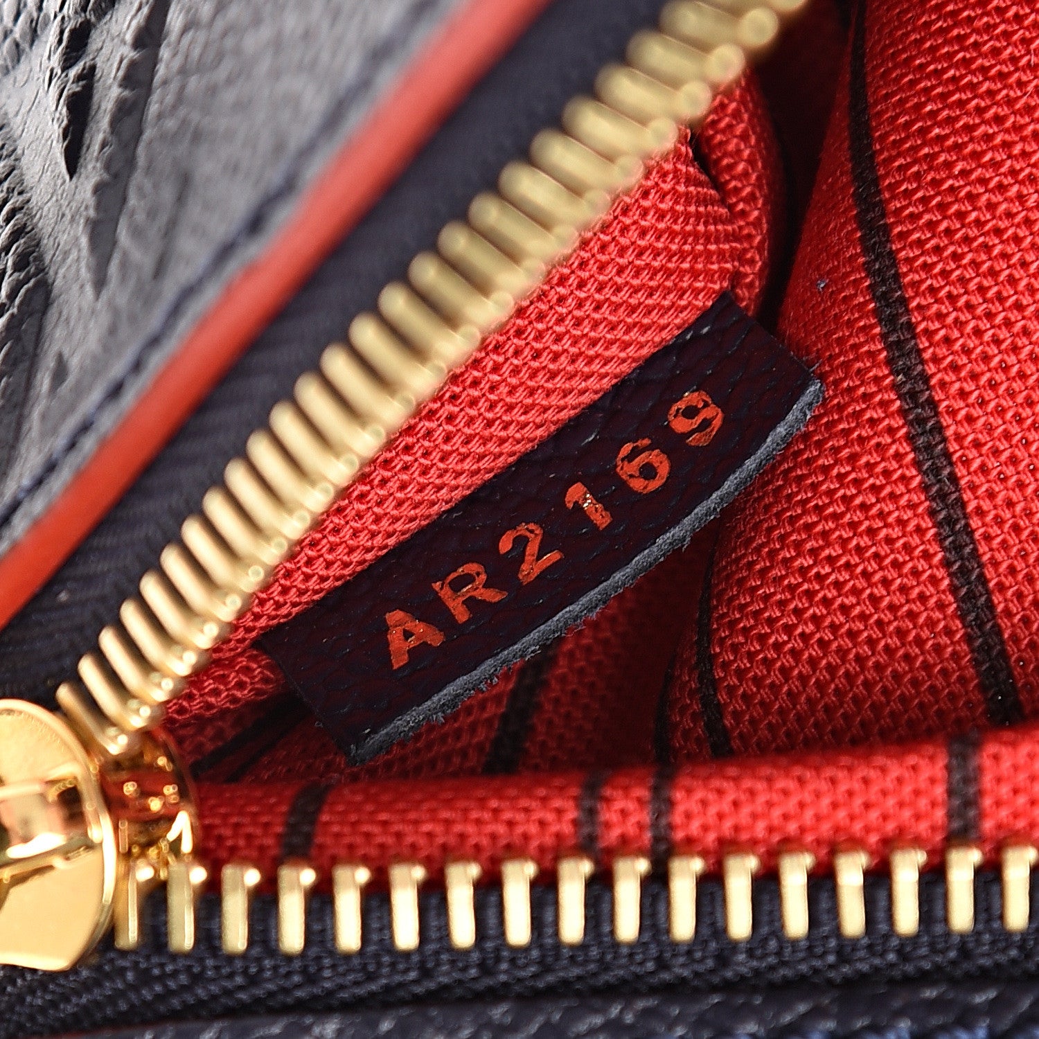 Louis Vuitton Empreinte Pochette Metis Marine Rouge 6 of 9