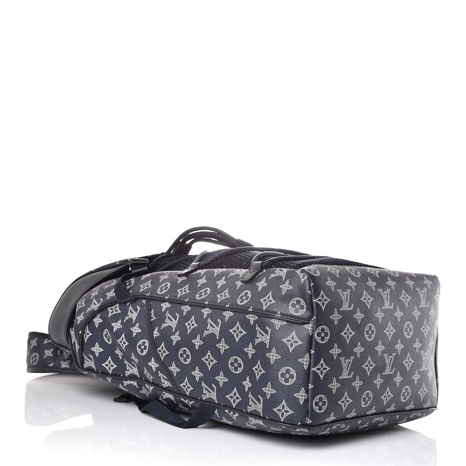 Louis Vuitton Savane Monogram Chapman Hiking Backpack Encre 4 of 13