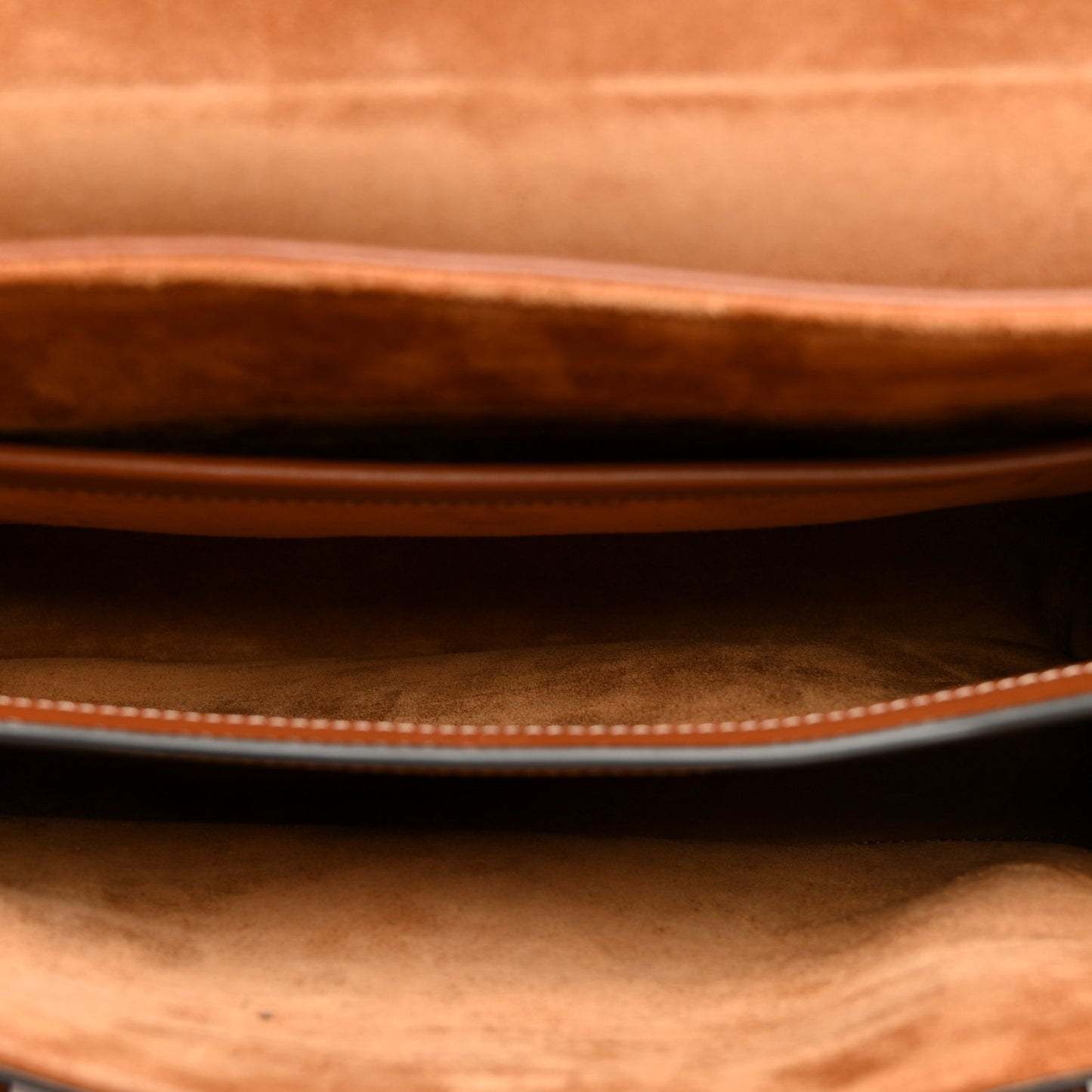 Smooth Calfskin Medium Soft 16 Bag Tan
