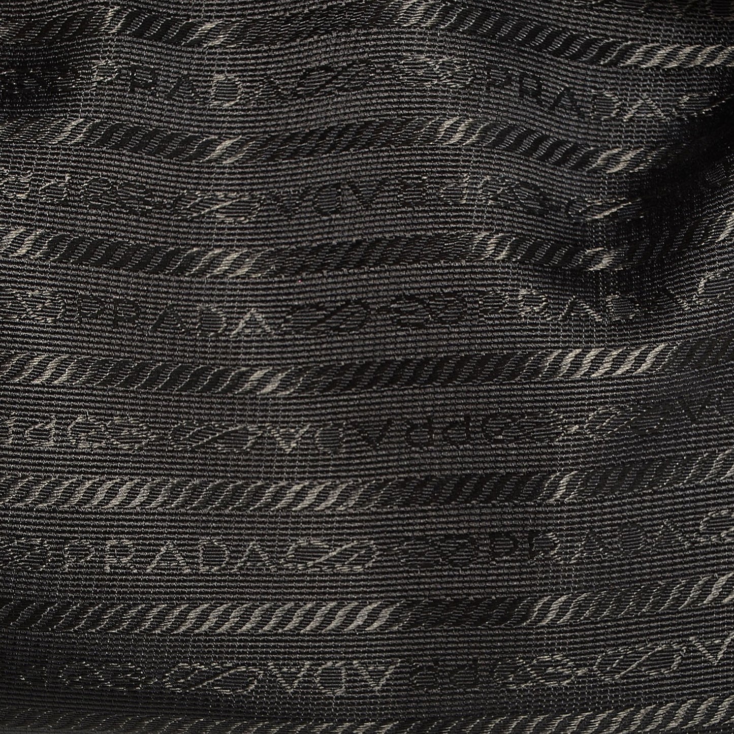 Saffiano Lux Medium Tote Argilla