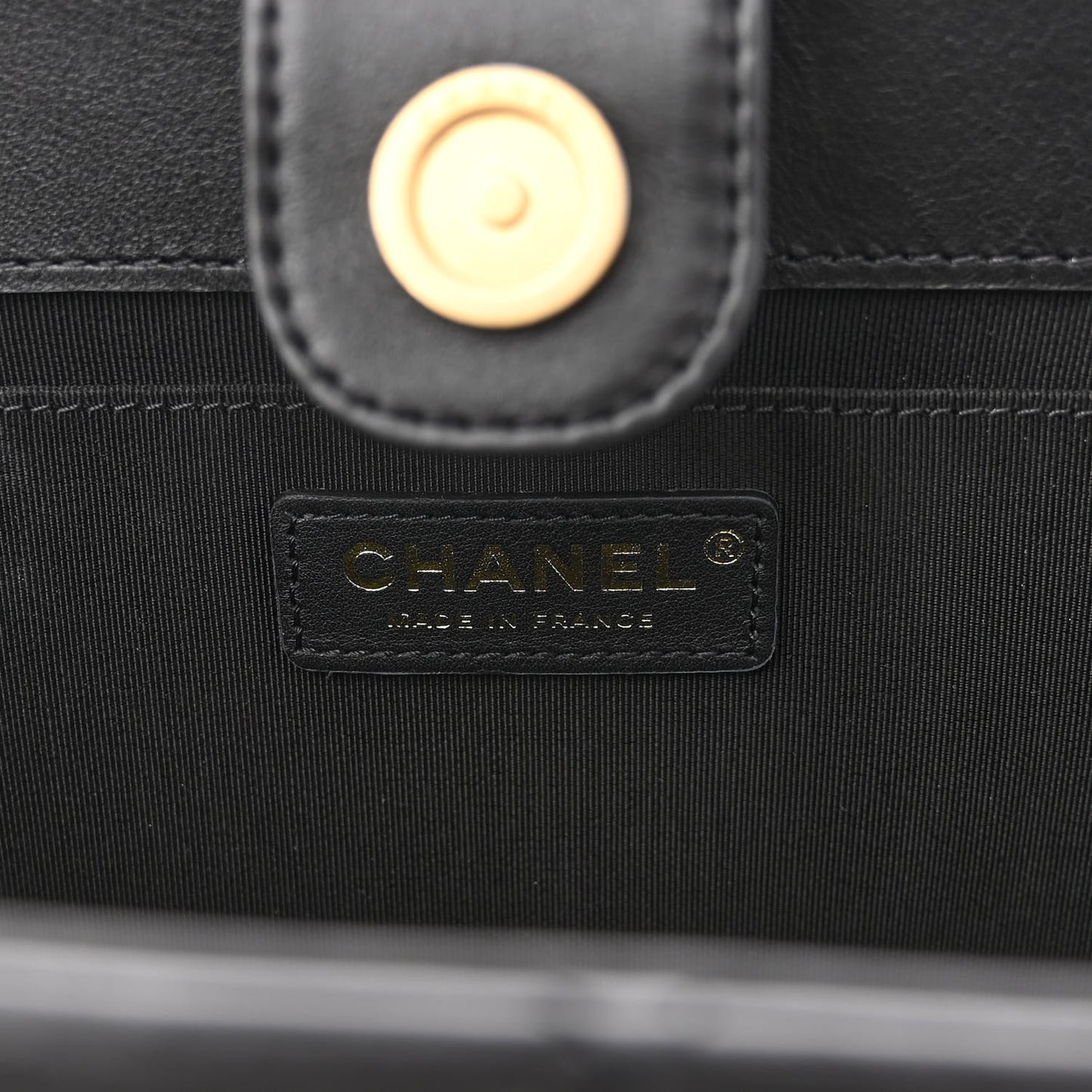 Calfskin Quilted CC Chain Accordion Tote Black