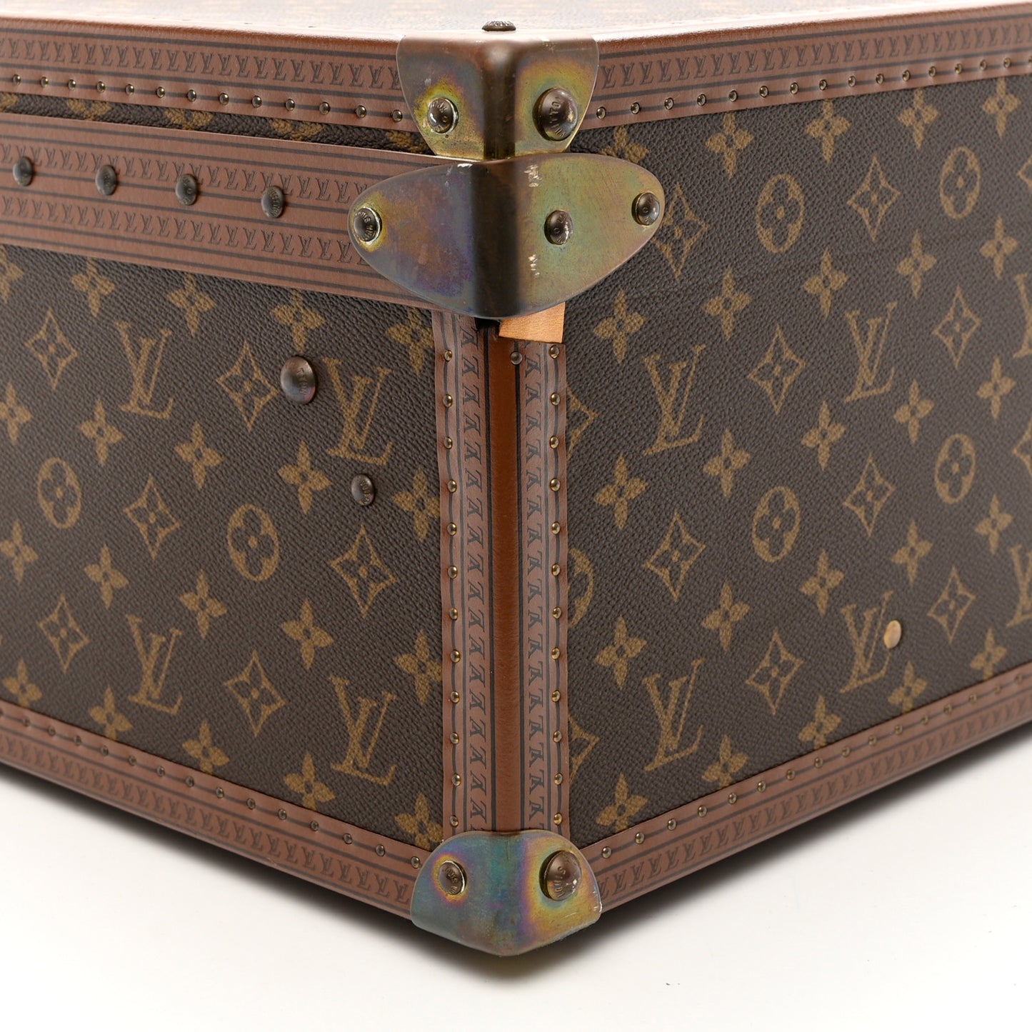 Monogram Alzer 60