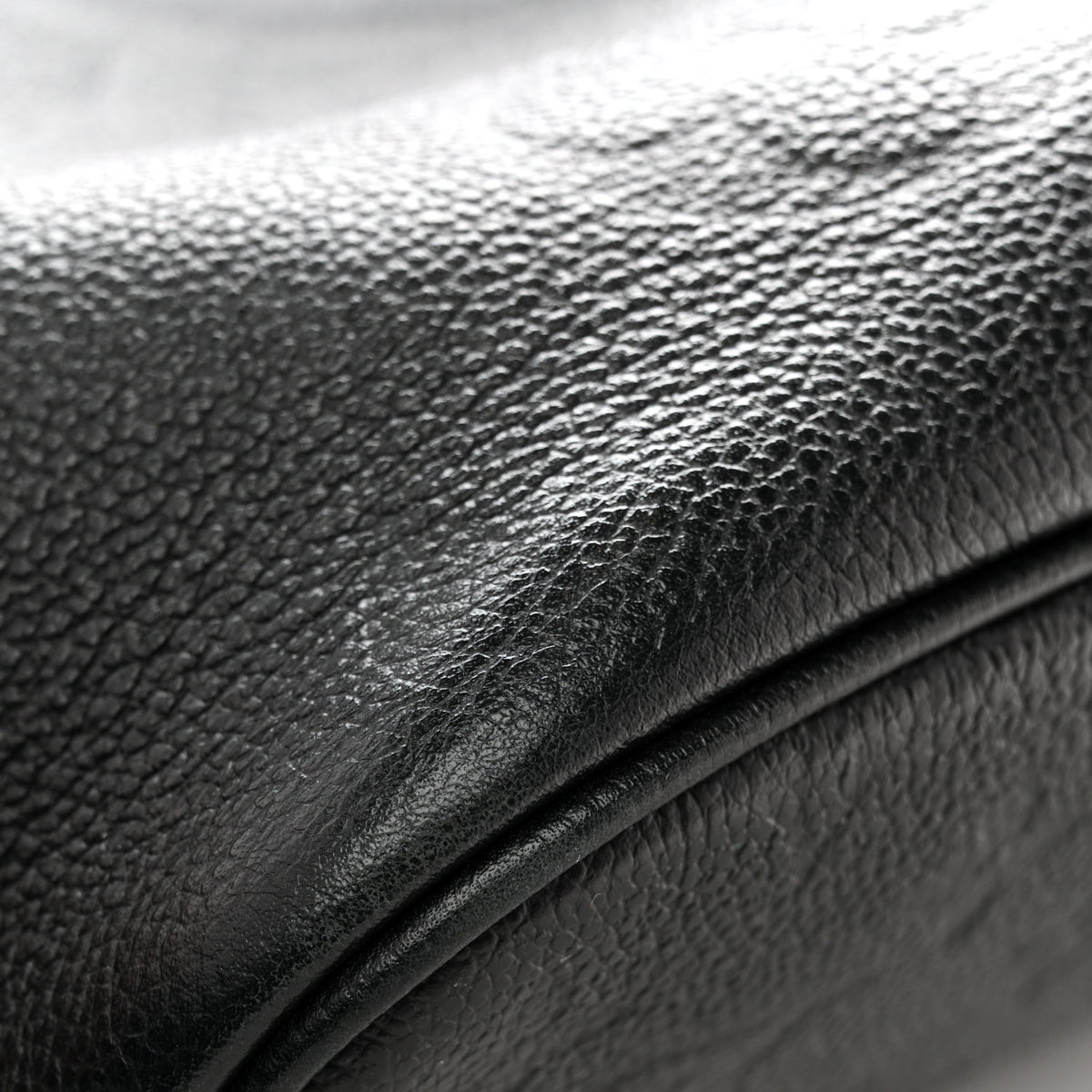 Louis Vuitton Empreinte Monogram Giant Neverfull MM Black 13 of 14