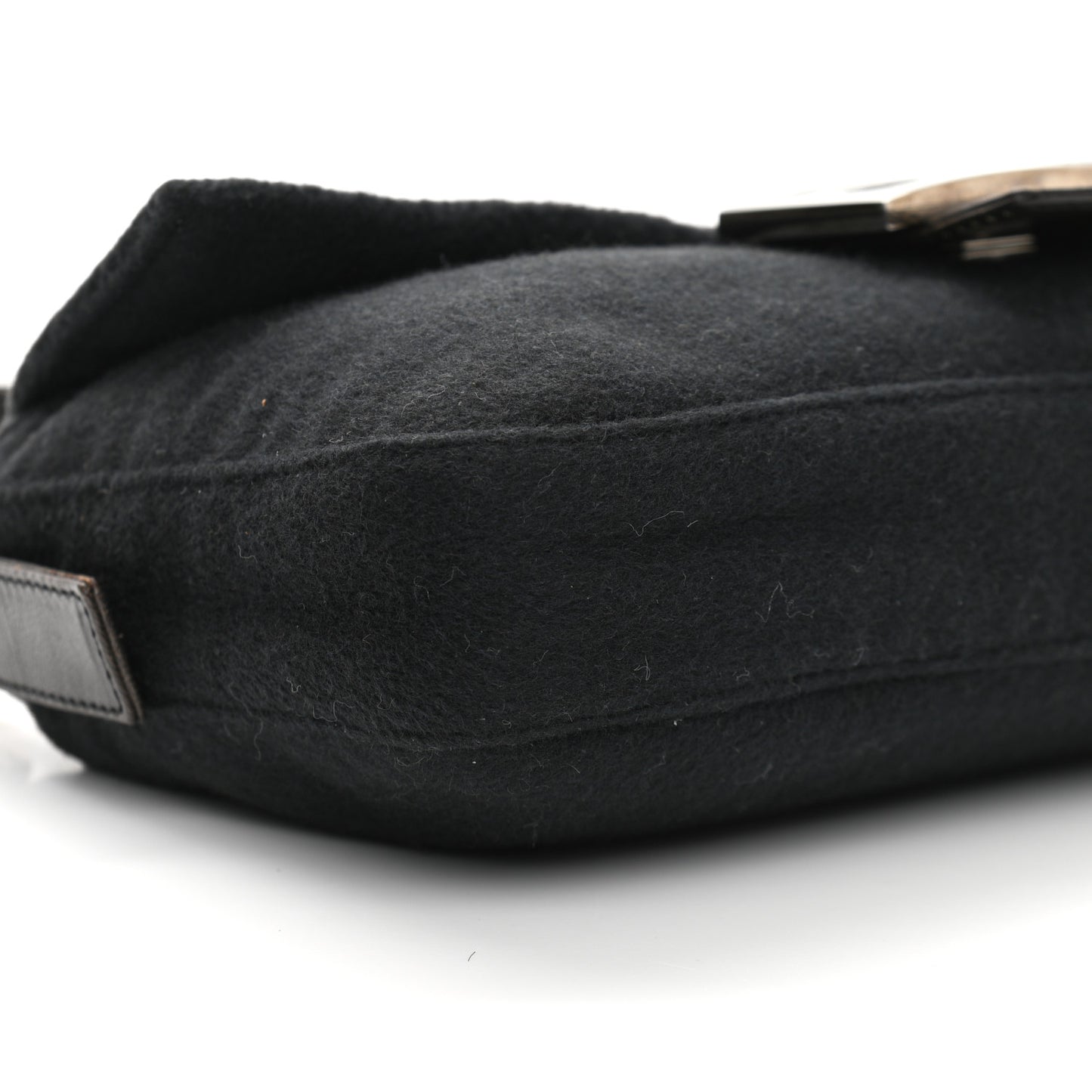 Wool Baguette Black
