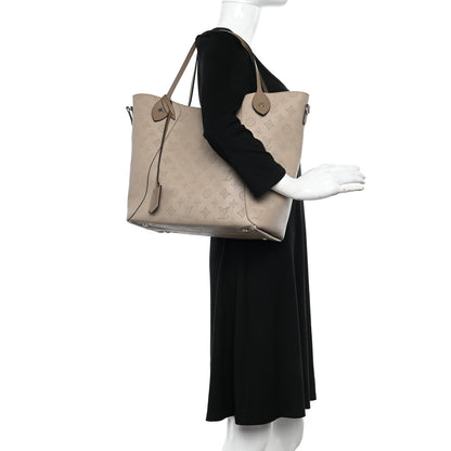Louis Vuitton Mahina Hina MM Galet 2 of 12