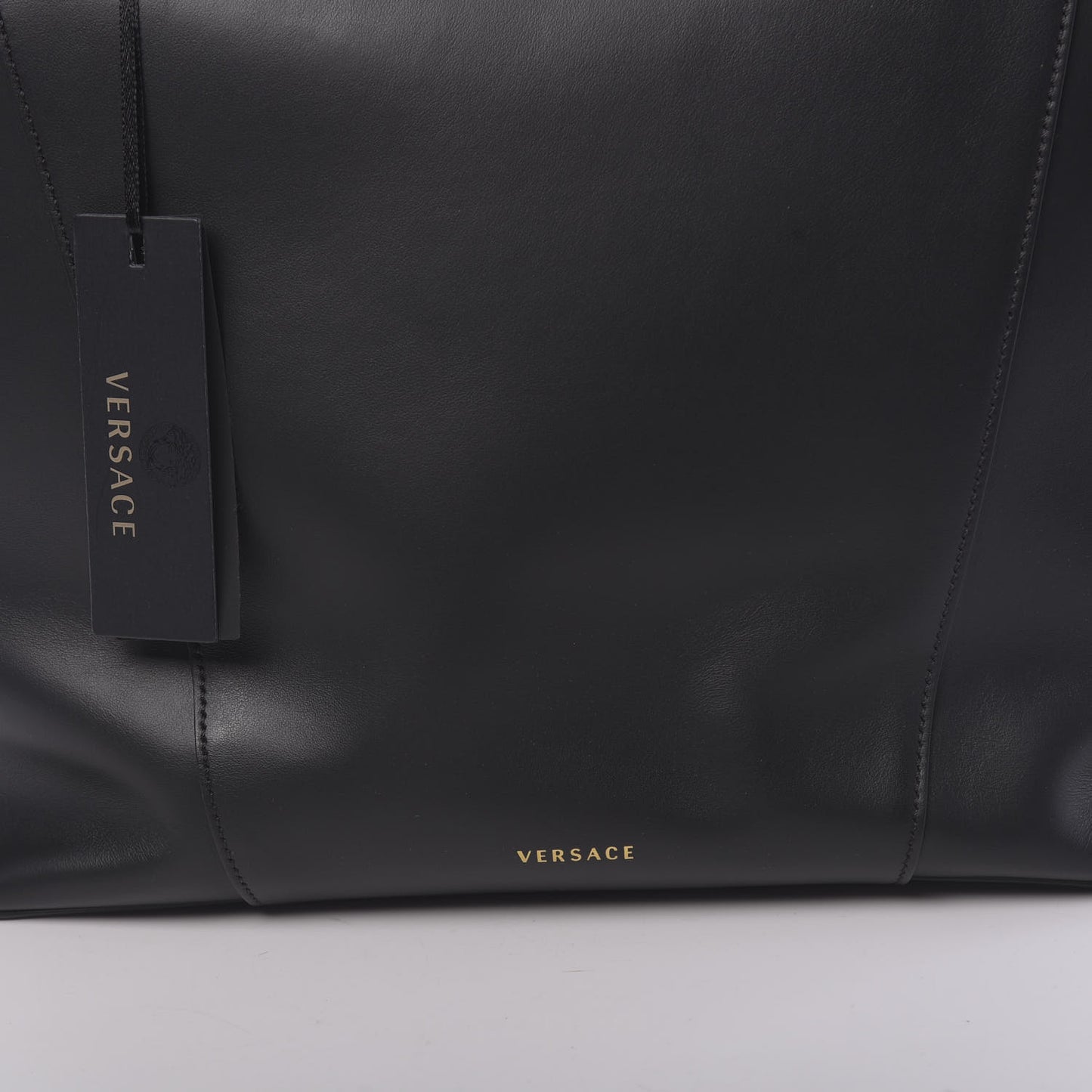 Vitello Virtus Tote Black
