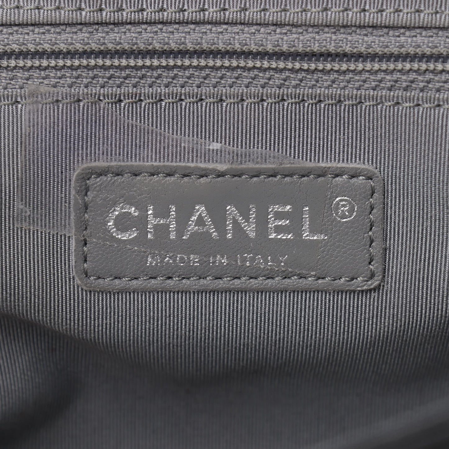 Washed Lambskin Quilted Chain Around Messenger Black