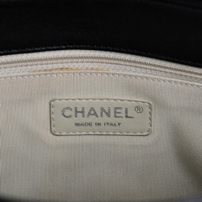 Chanel Washed Lambskin Quilted Maxi Chain Around Flap Black 6 of 7