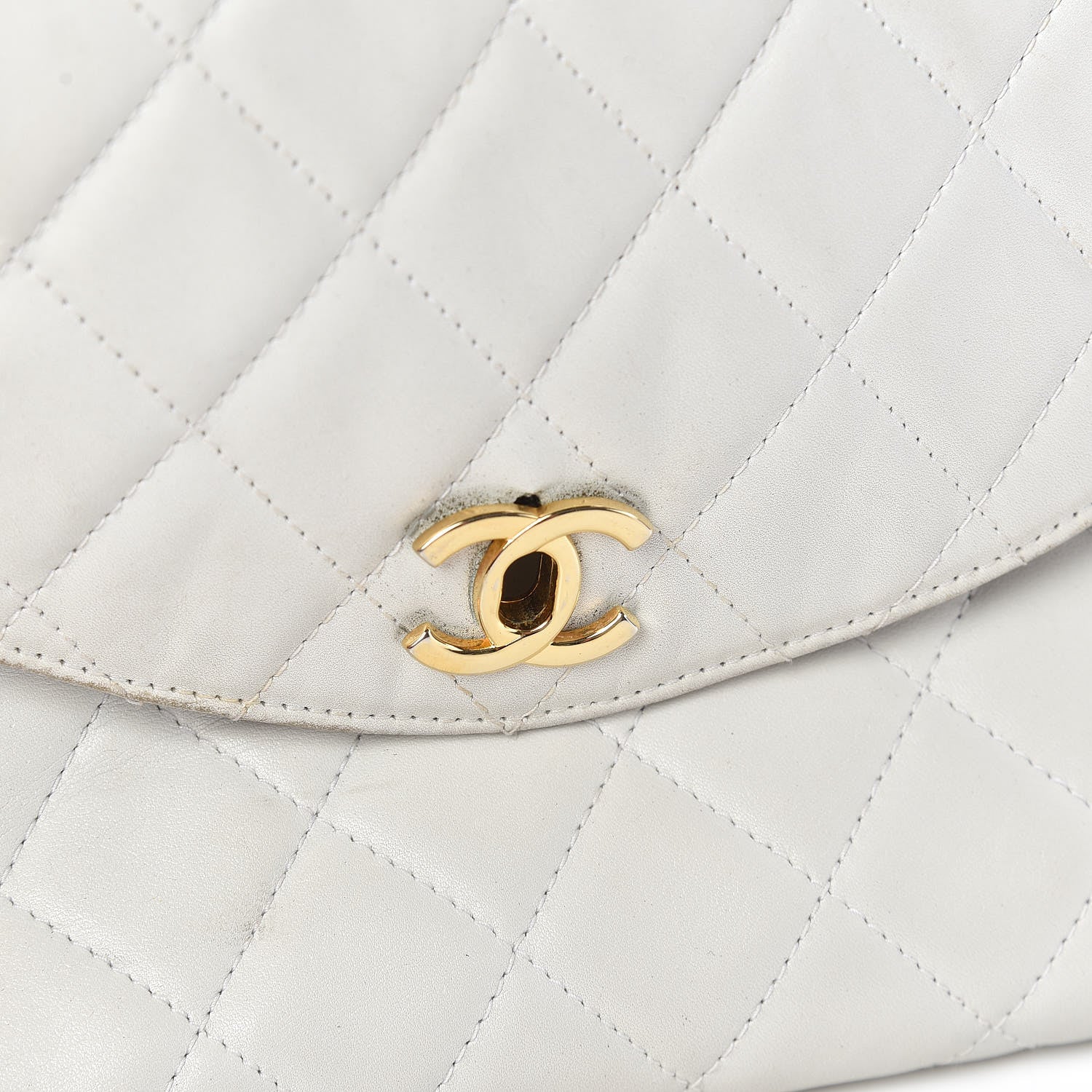 Chanel Lambskin Quilted Medium Single Flap White 11 of 17