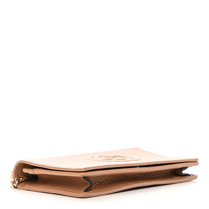 Gucci Pebbled Calfskin Soho Wallet on Chain Camelia 4 of 12