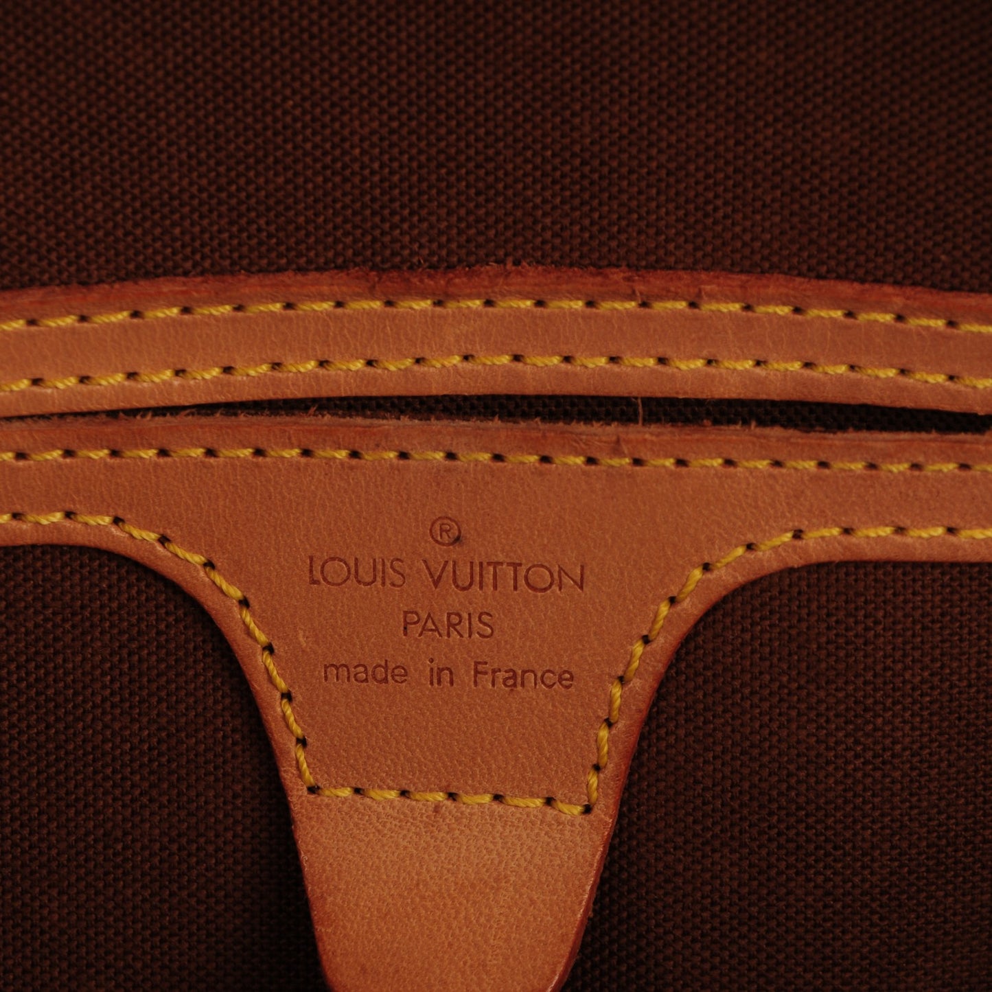Monogram Ellipse MM