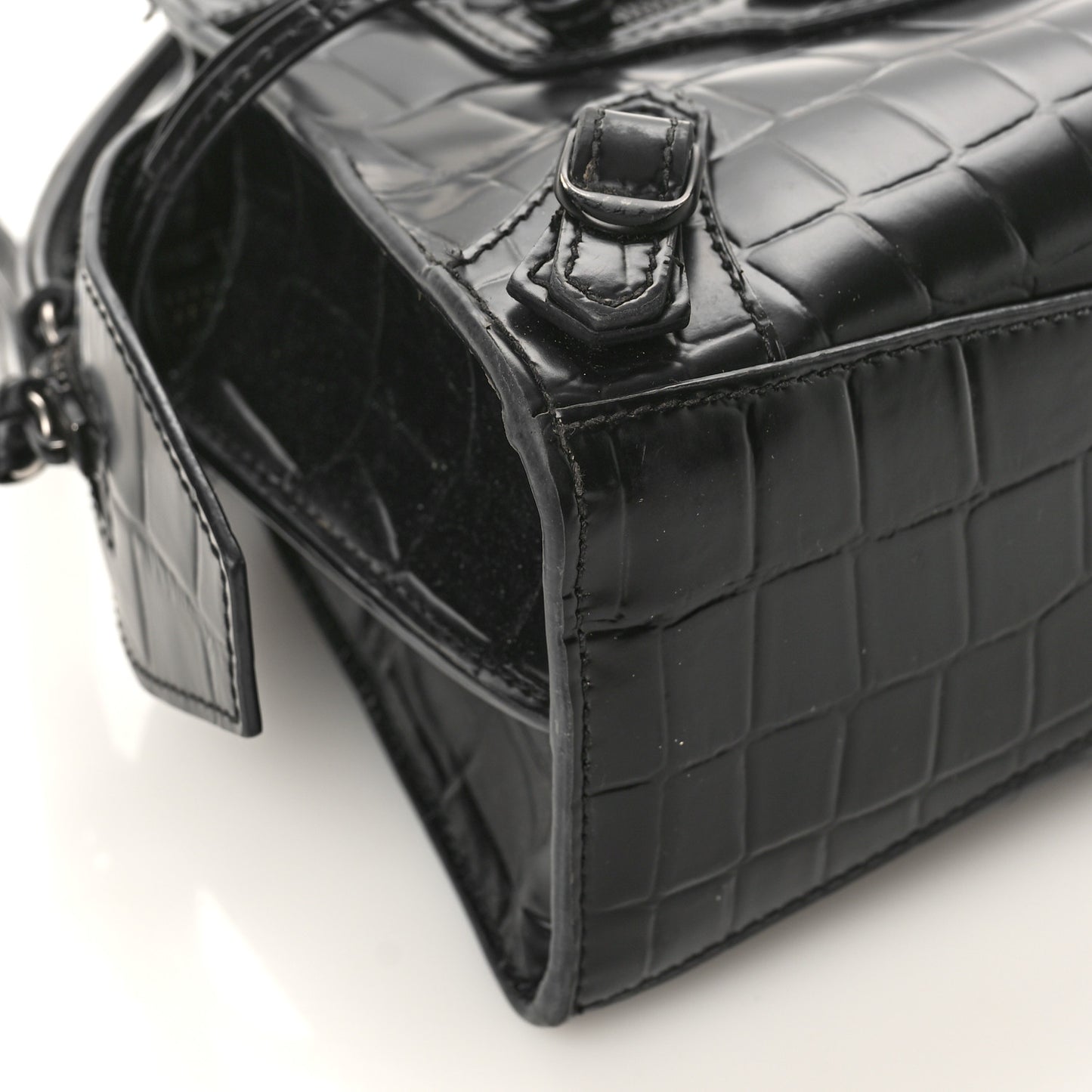Semi Shiny Calfskin Crocodile Embossed Neo Classic Black Hardware Mini City Black