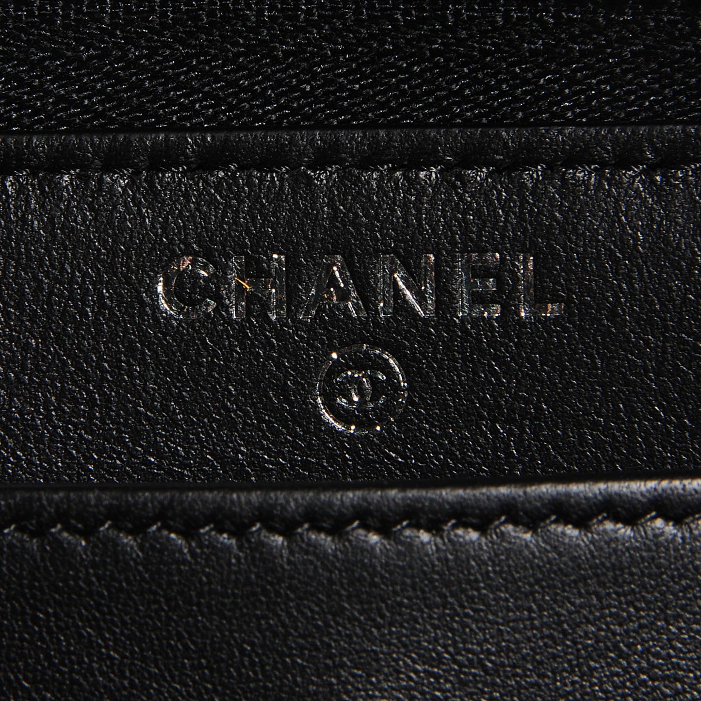 Lambskin Chevron Zip Wallet Black