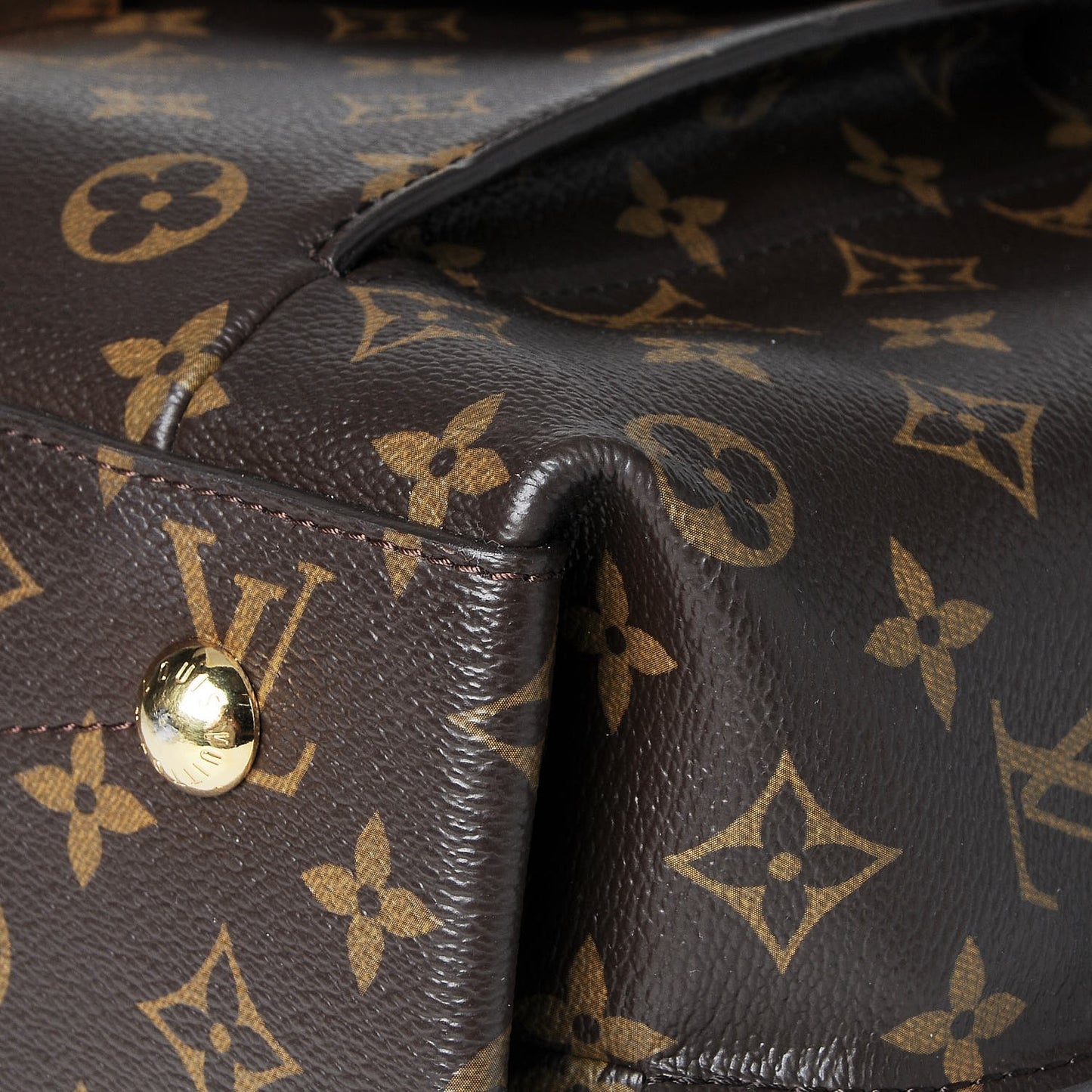 Monogram Metis