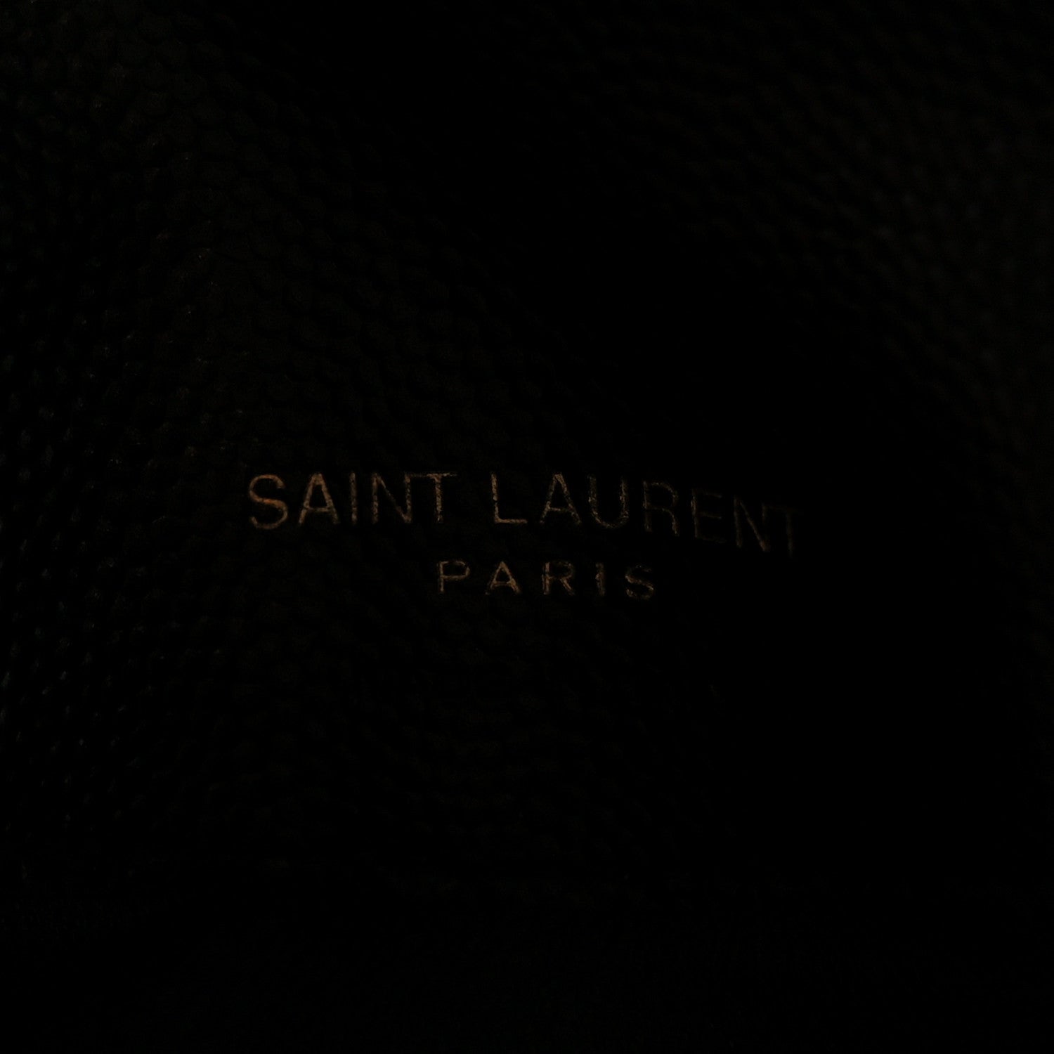 Saint Laurent Grain De Poudre Matelasse Chevron Monogram Compact Wallet Black 14 of 20