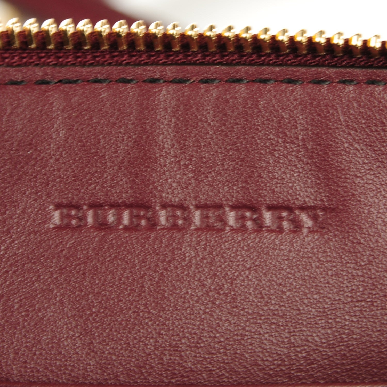 Burberry House Check Derby Peyton Crossbody Clutch Bag Mahogany Red 15 of 22