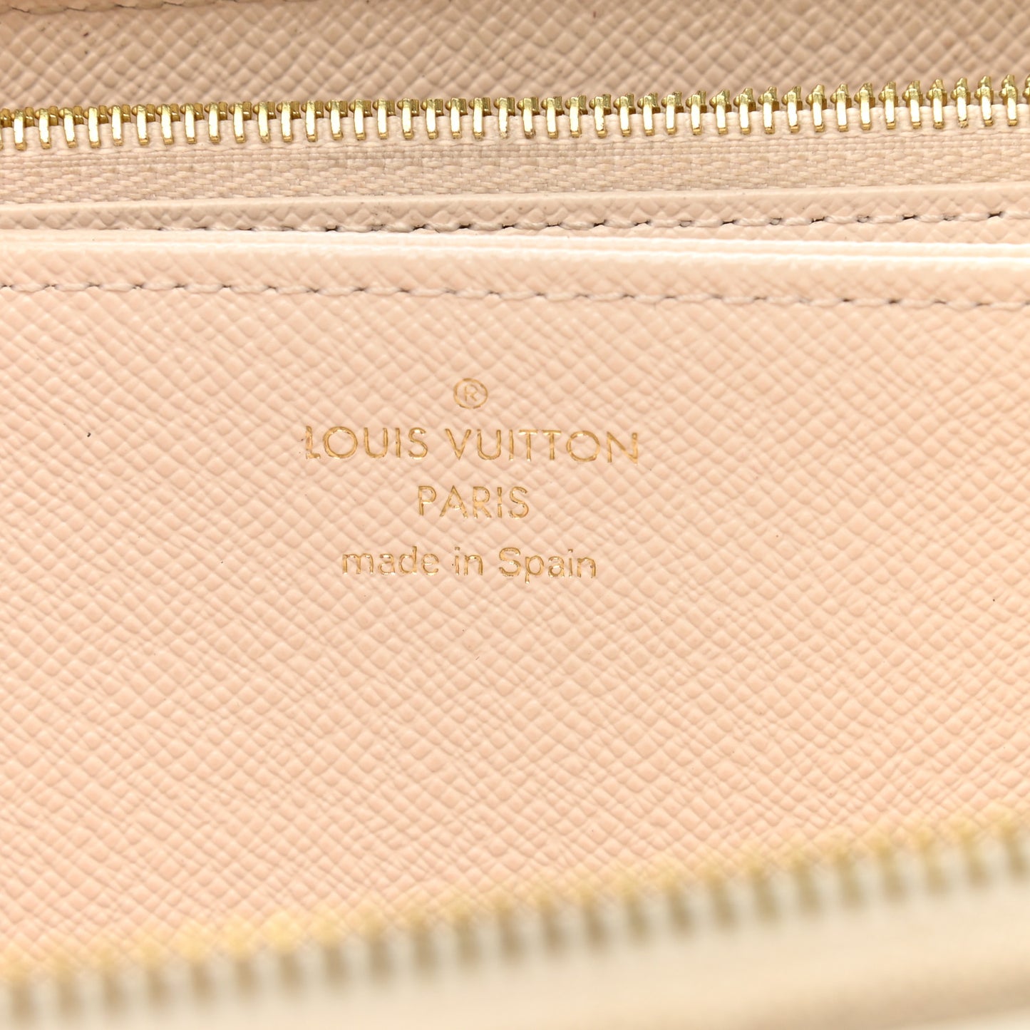 Monogram Giant By The Pool Zippy Wallet Brume