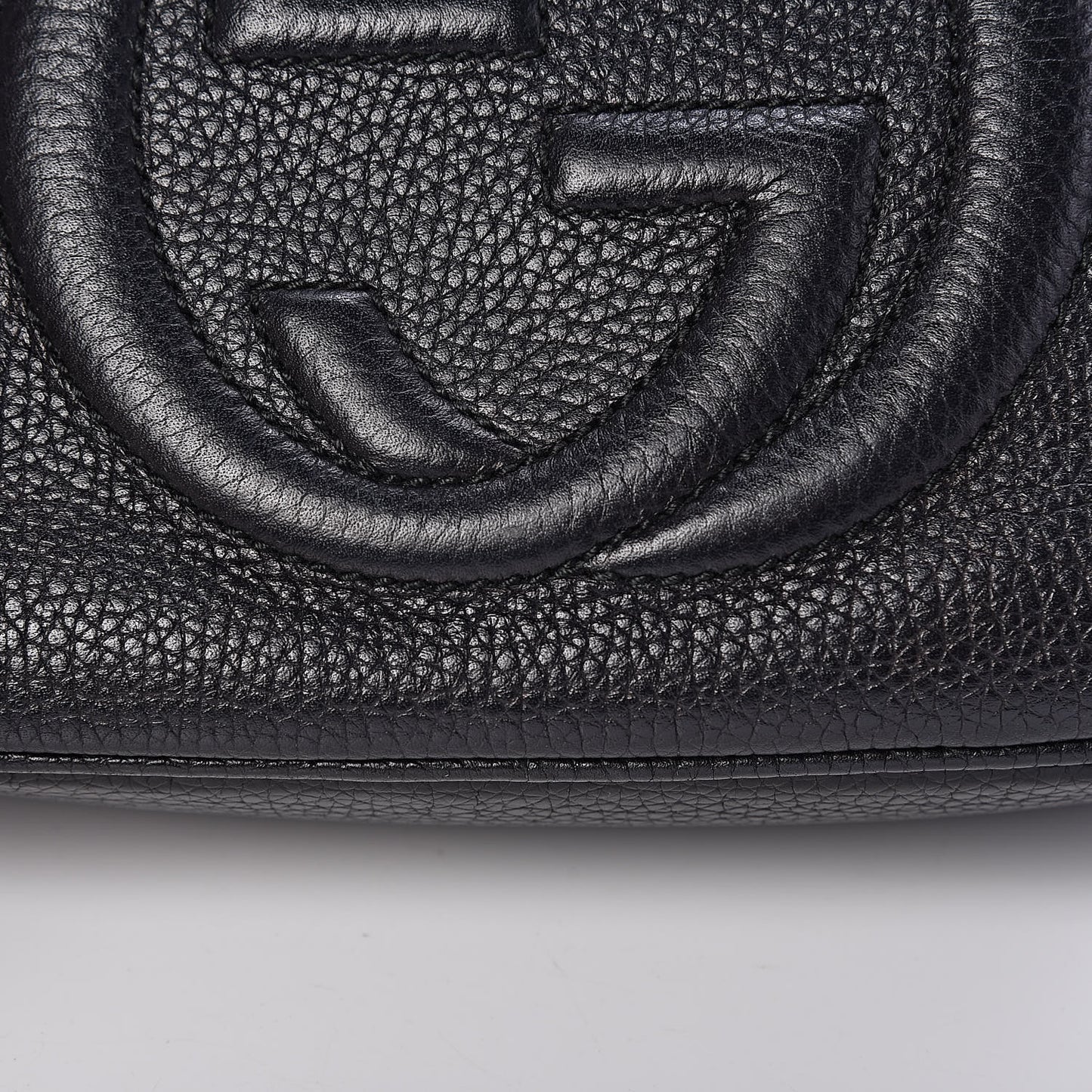 Pebbled Calfskin Small Soho Disco Bag Black