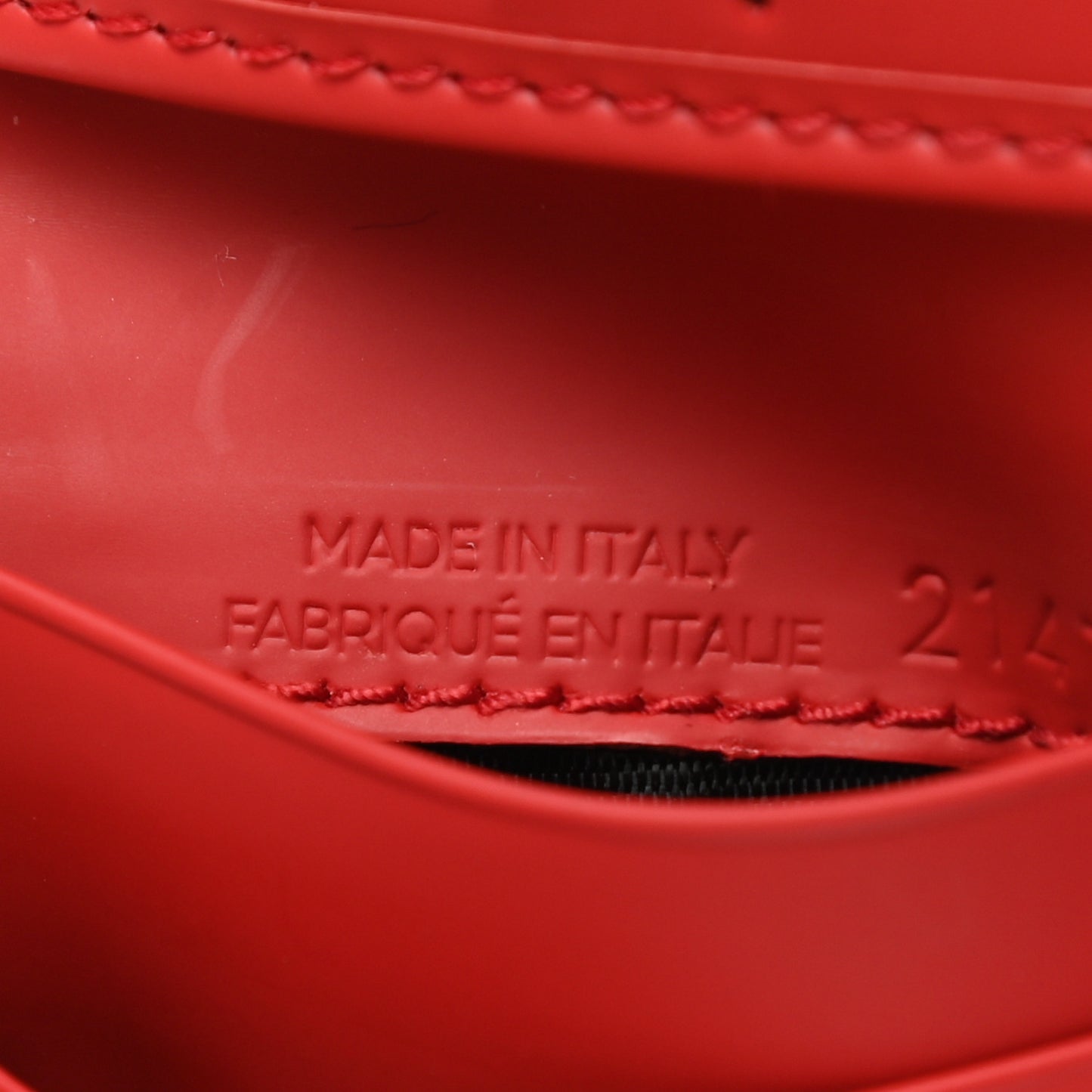 Calfskin Grid Embossed Passport Cover Rouge Vermillon