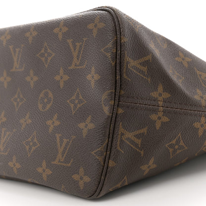Louis Vuitton Monogram Neverfull MM 9 of 12