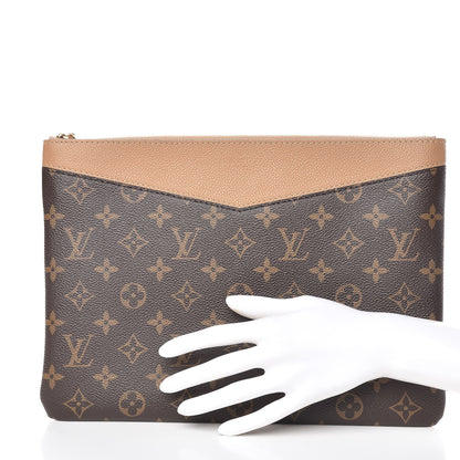 Louis Vuitton Monogram Daily Pouch Sesame 2 of 8