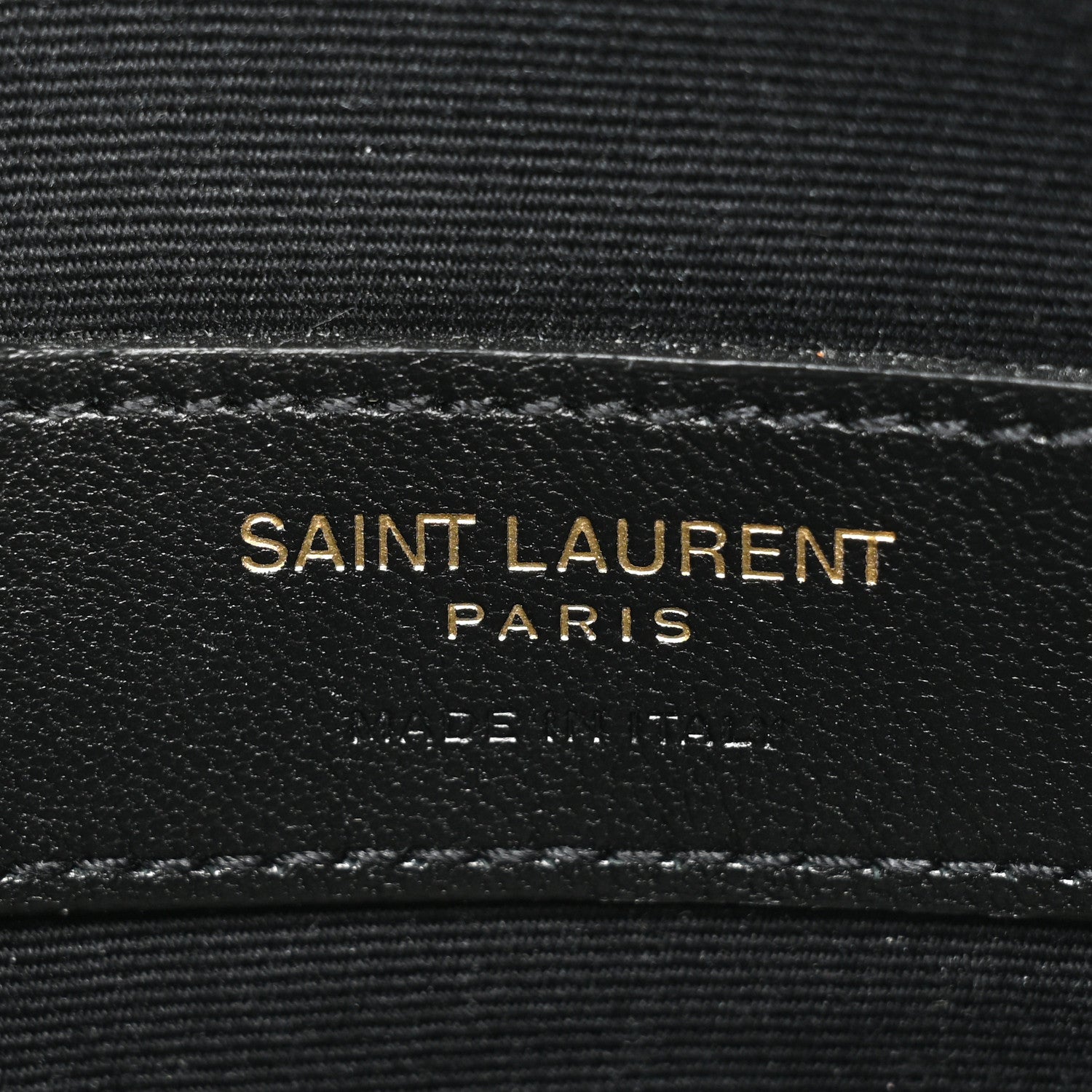 Saint Laurent Grain De Poudre Matelasse Chevron Monogram Fragments Zippered Card Case Dune 6 of 9