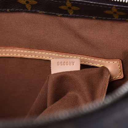 Louis Vuitton Monogram Cabas Mezzo 11 of 12