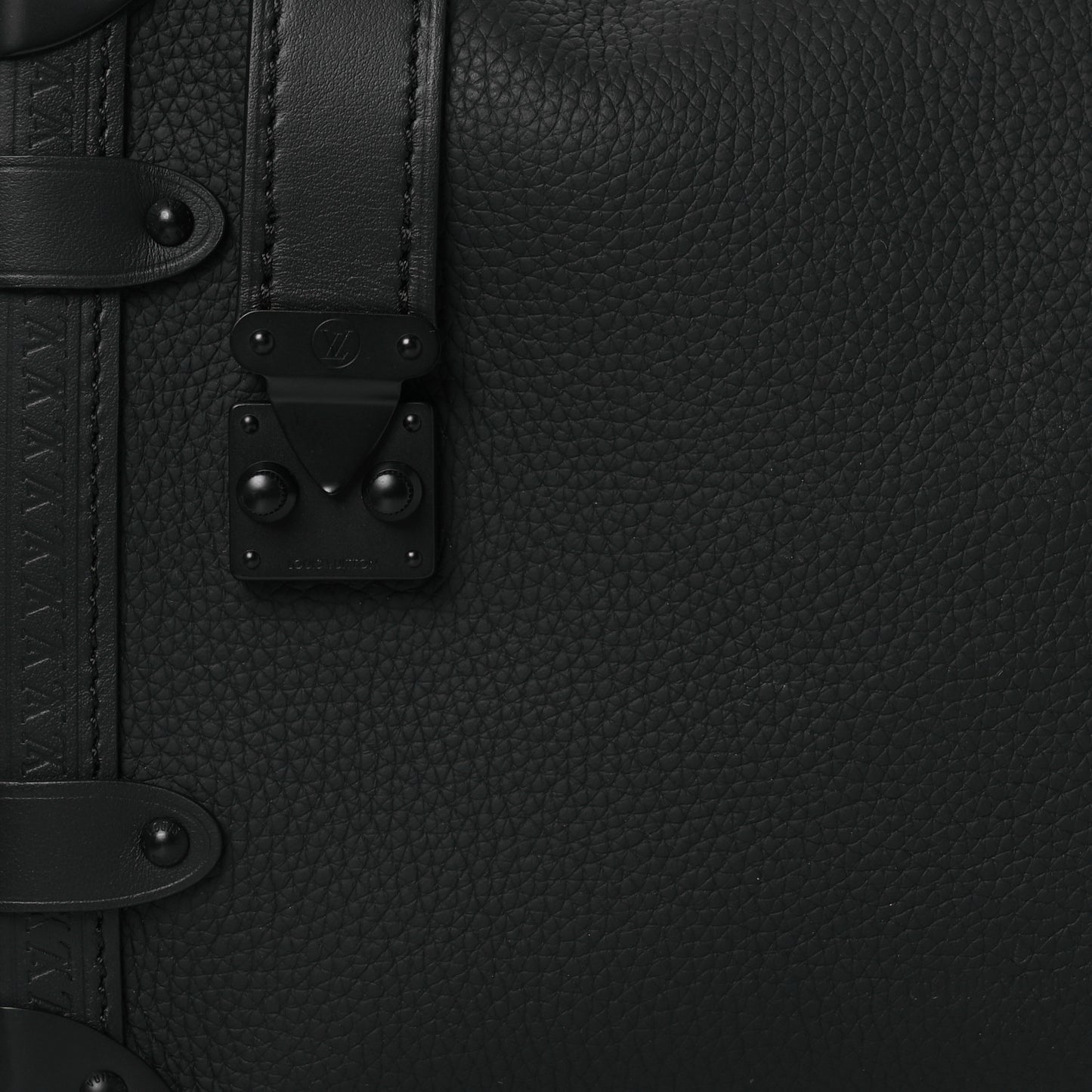 Calfskin Side Trunk MM Black