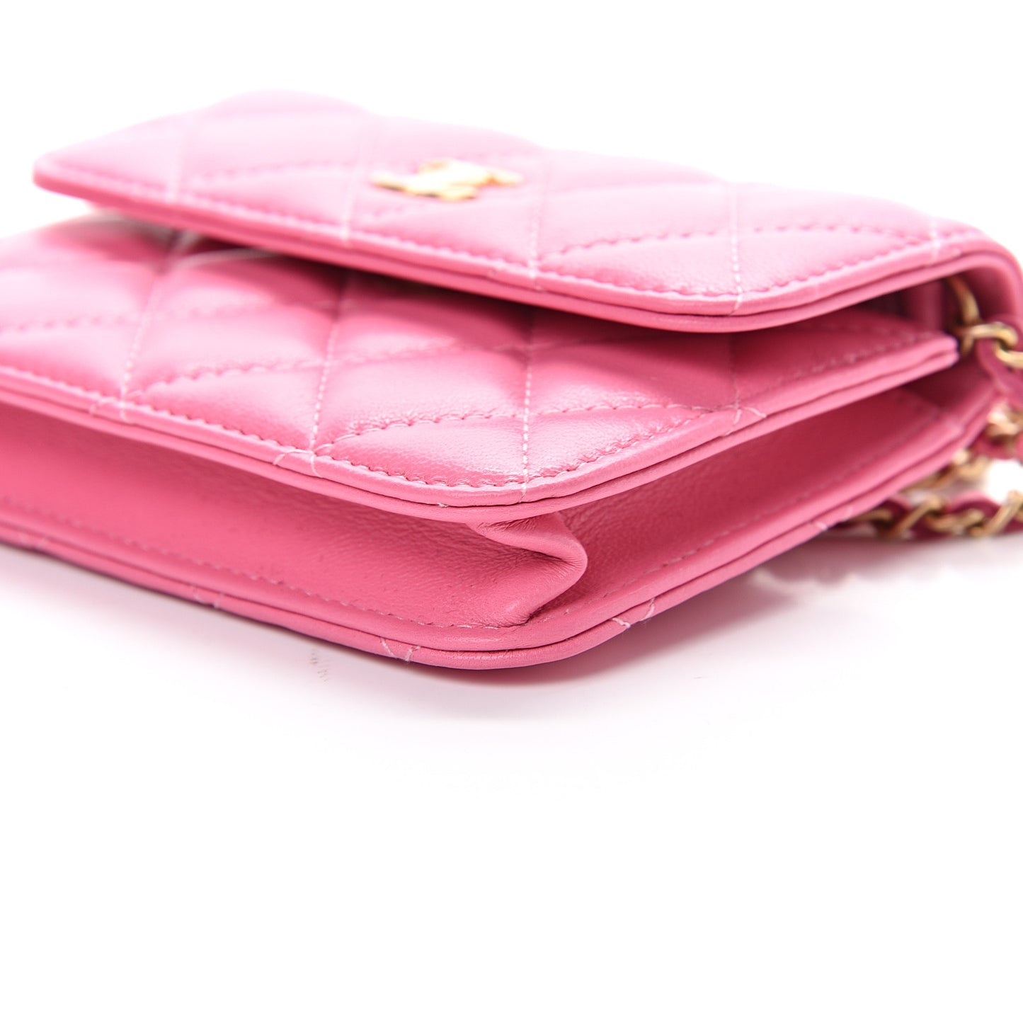 Lambskin Quilted Pearl Crush Clutch With Chain Pink
