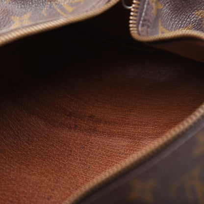 Louis Vuitton Monogram Papillon 30 12 of 31