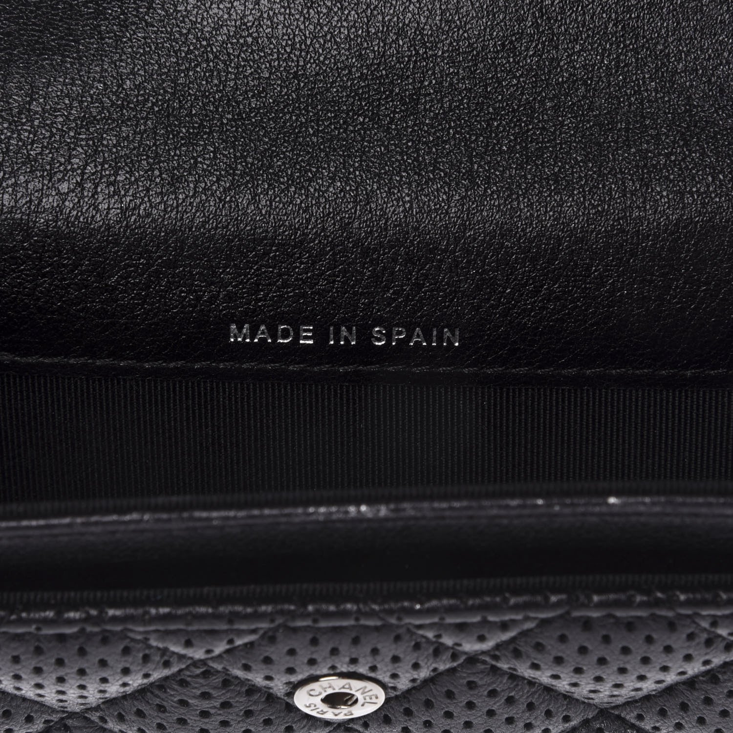 Chanel Metallic Calfskin Perforated Quilted Card Holder Grey 7 of 9