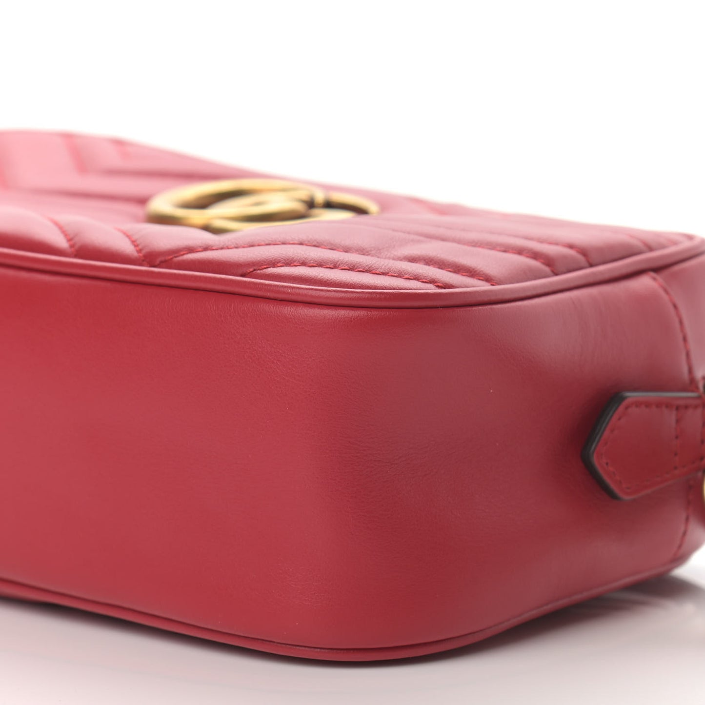 Calfskin Matelasse Small GG Marmont Chain Shoulder Bag Hibiscus Red