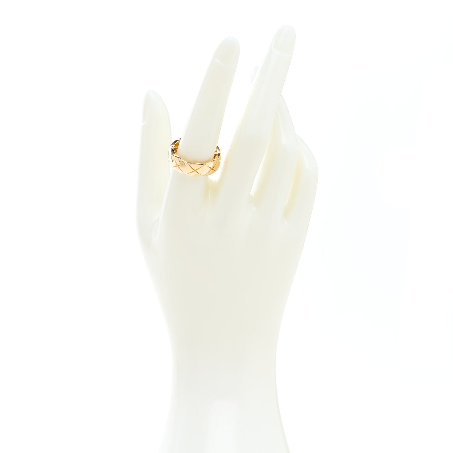 18K Yellow Gold Small Coco Crush Ring 57 8