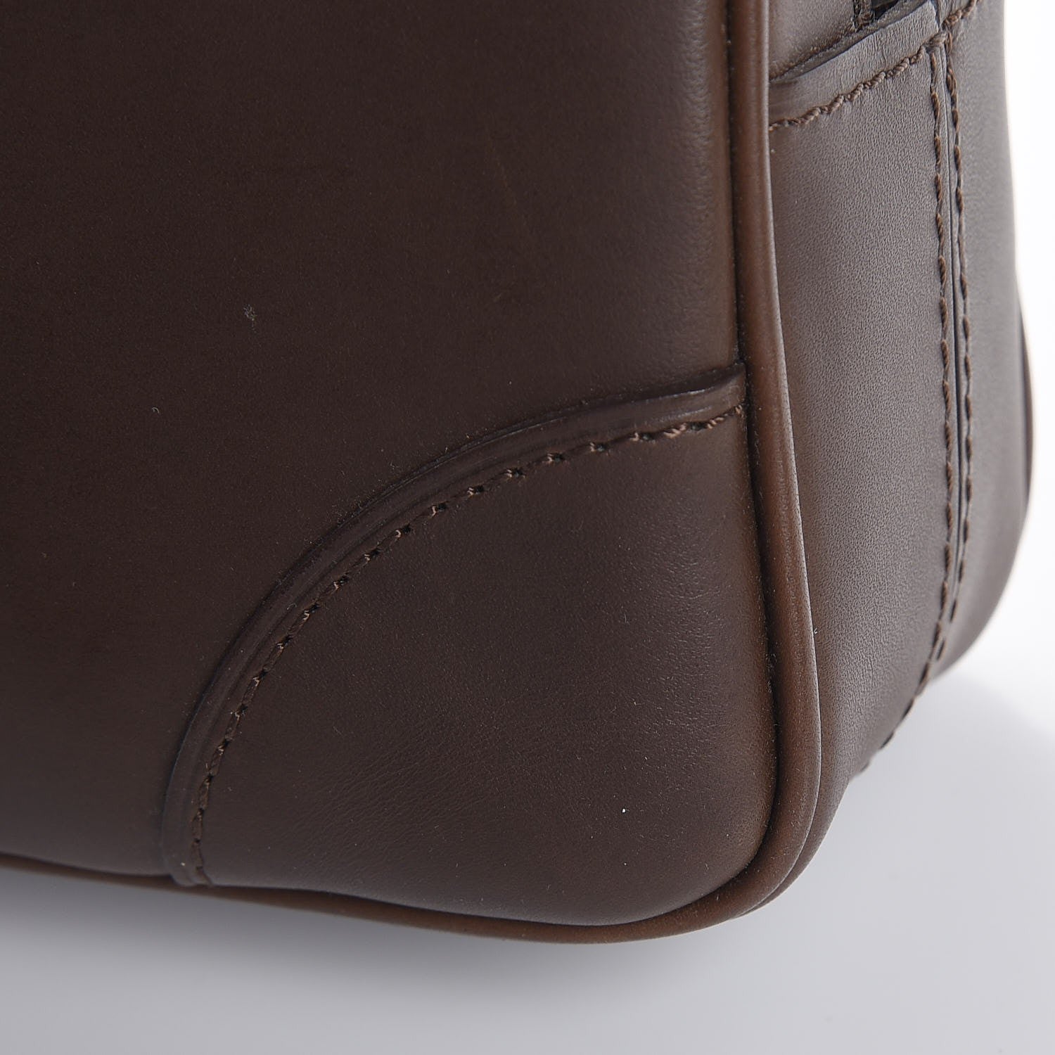 Louis Vuitton Nomade Porte Documents Voyage Moka 12 of 12