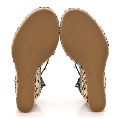 Valentino Garavani Grained Calfskin Rockstud Ankle Strap Espadrille 15/105mm Wedge Sandals 39 Black Natural 5 of 9