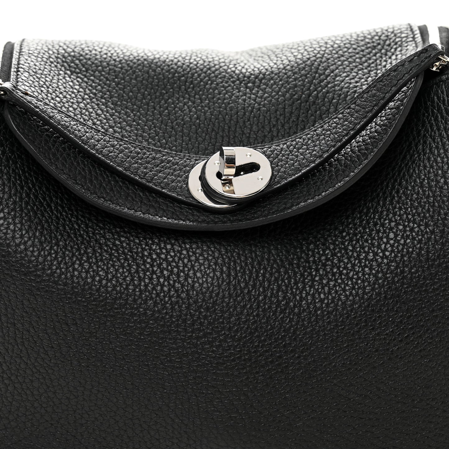Taurillon Clemence Lindy 26 Black