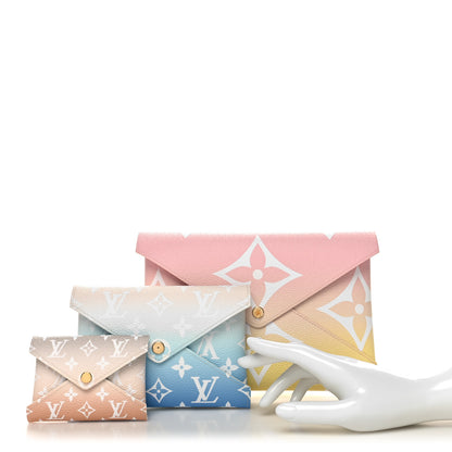 Louis Vuitton Monogram Giant By The Pool Kirigami Pochette Set 2 of 16