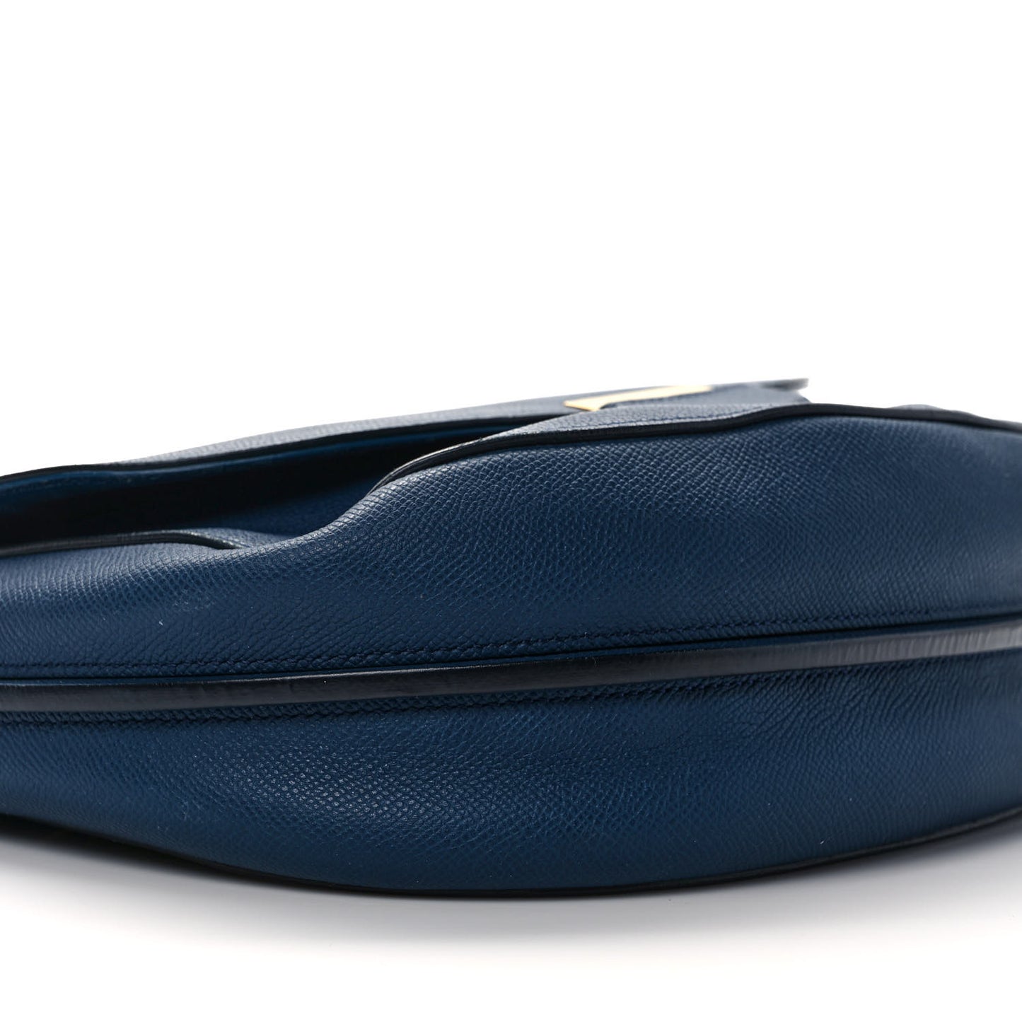 Grained Calfskin Medium Trotteur Navy