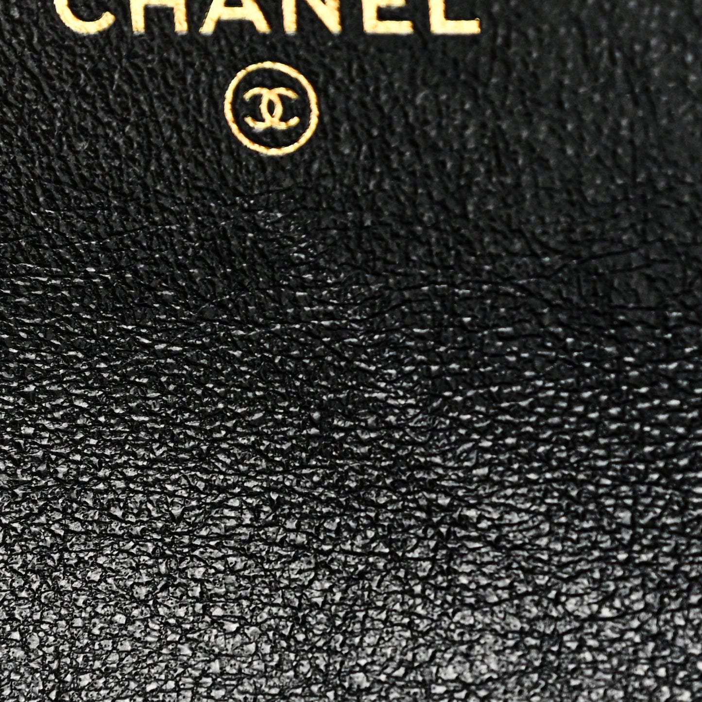 Lambskin Quilted Dynasty Flap Phone Holder With Chain Black