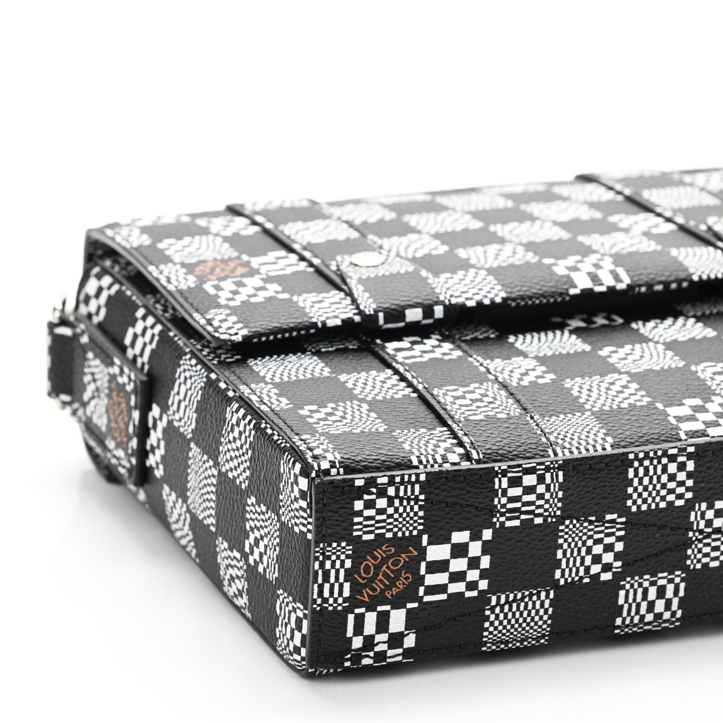 Damier Distorted Flap Soft Trunk Messenger