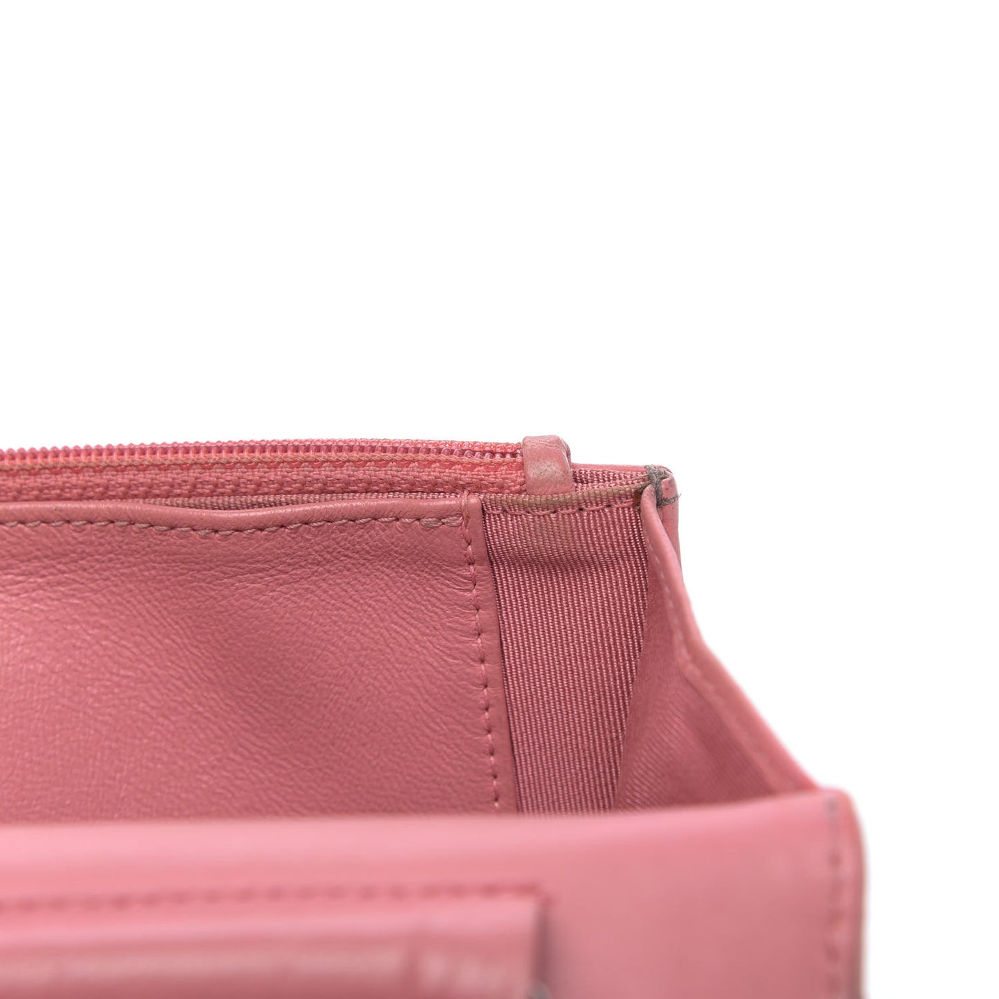 Lambskin Quilted Wallet On Chain WOC Pink