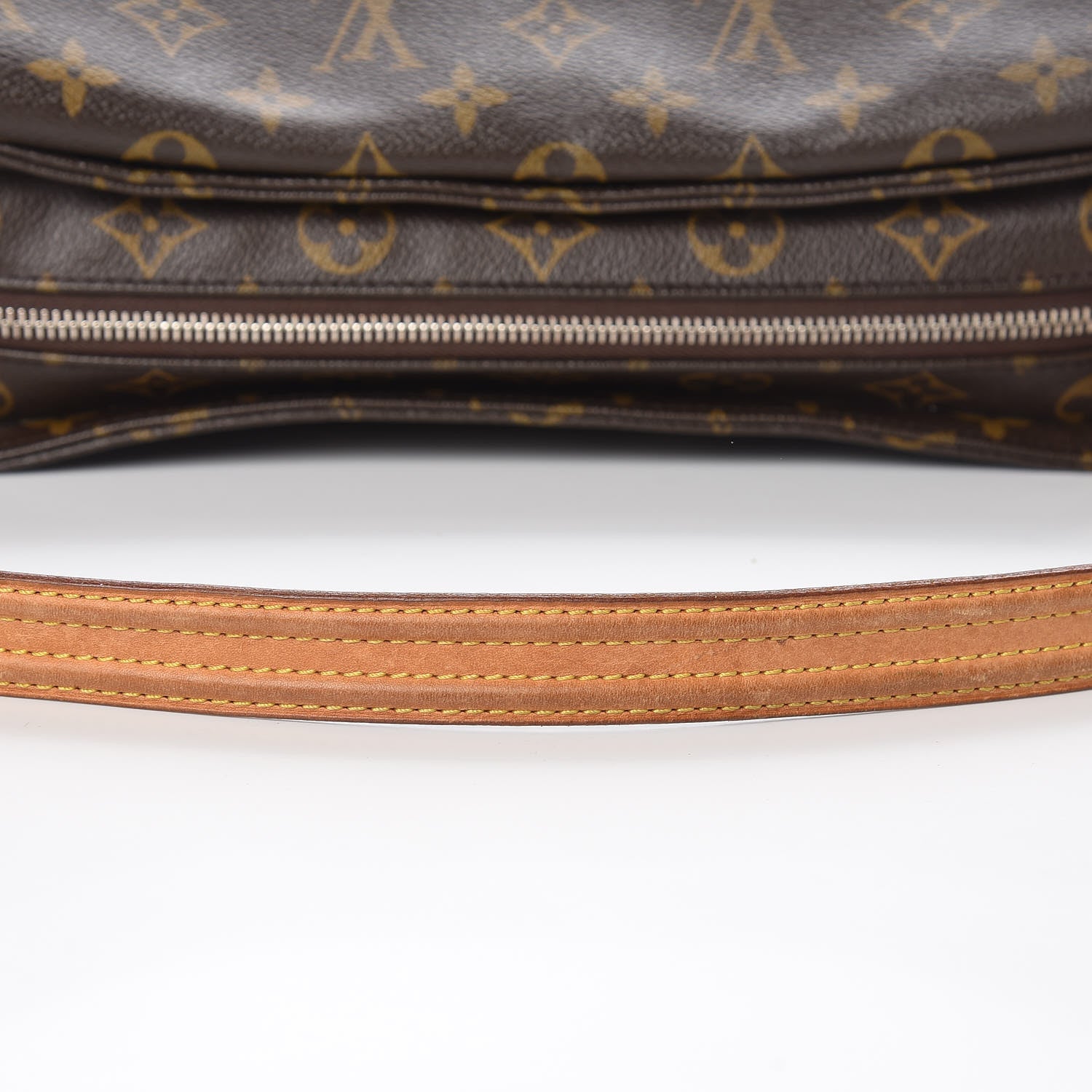Louis Vuitton Monogram Viva-Cite MM 17 of 19