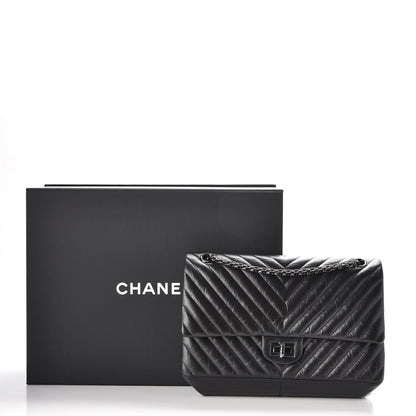 Chanel Aged Calfskin Chevron 2.55 Reissue 226 So Black 9 of 9